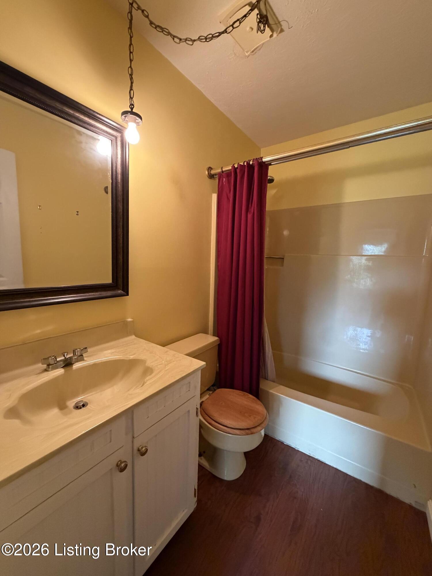 2410 Plum Run Rd Property Photo 12