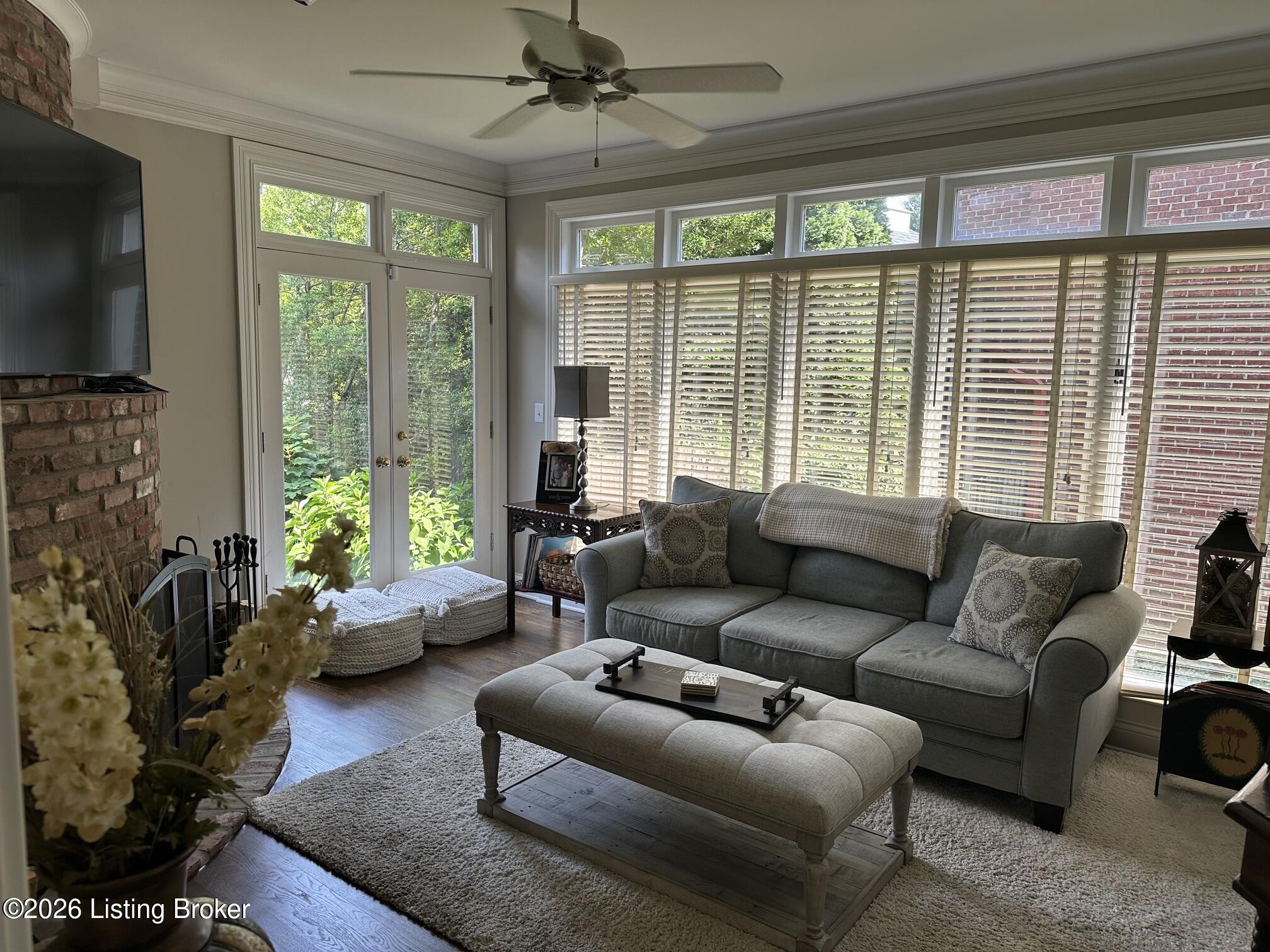 211 Pepperbush Rd Property Photo 10