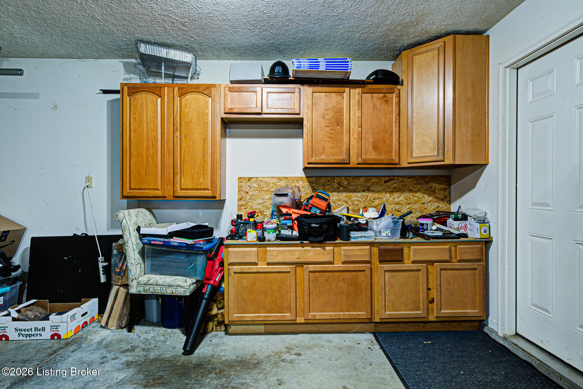 8915 Eli Dr Property Photo 34