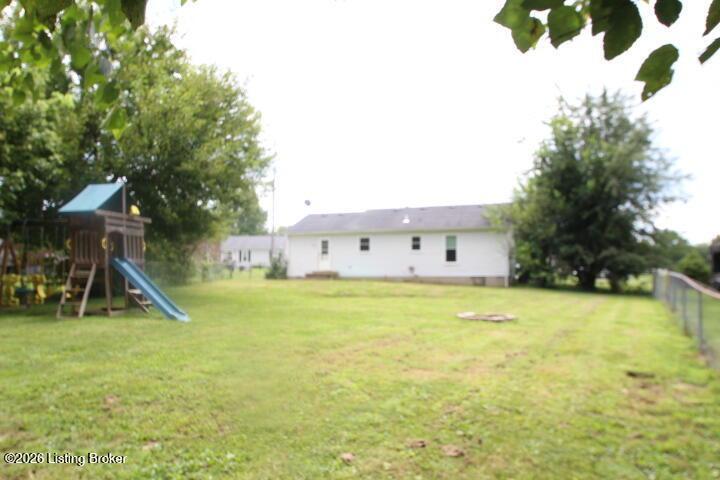 512 Hickory Rd Property Photo 4