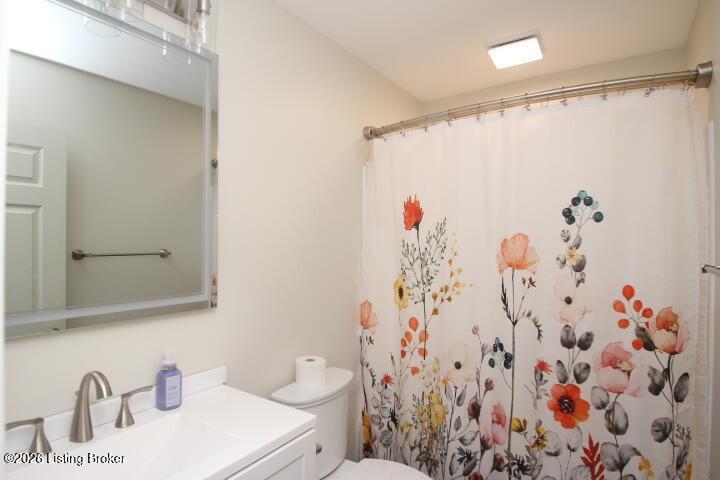 512 Hickory Rd Property Photo 12