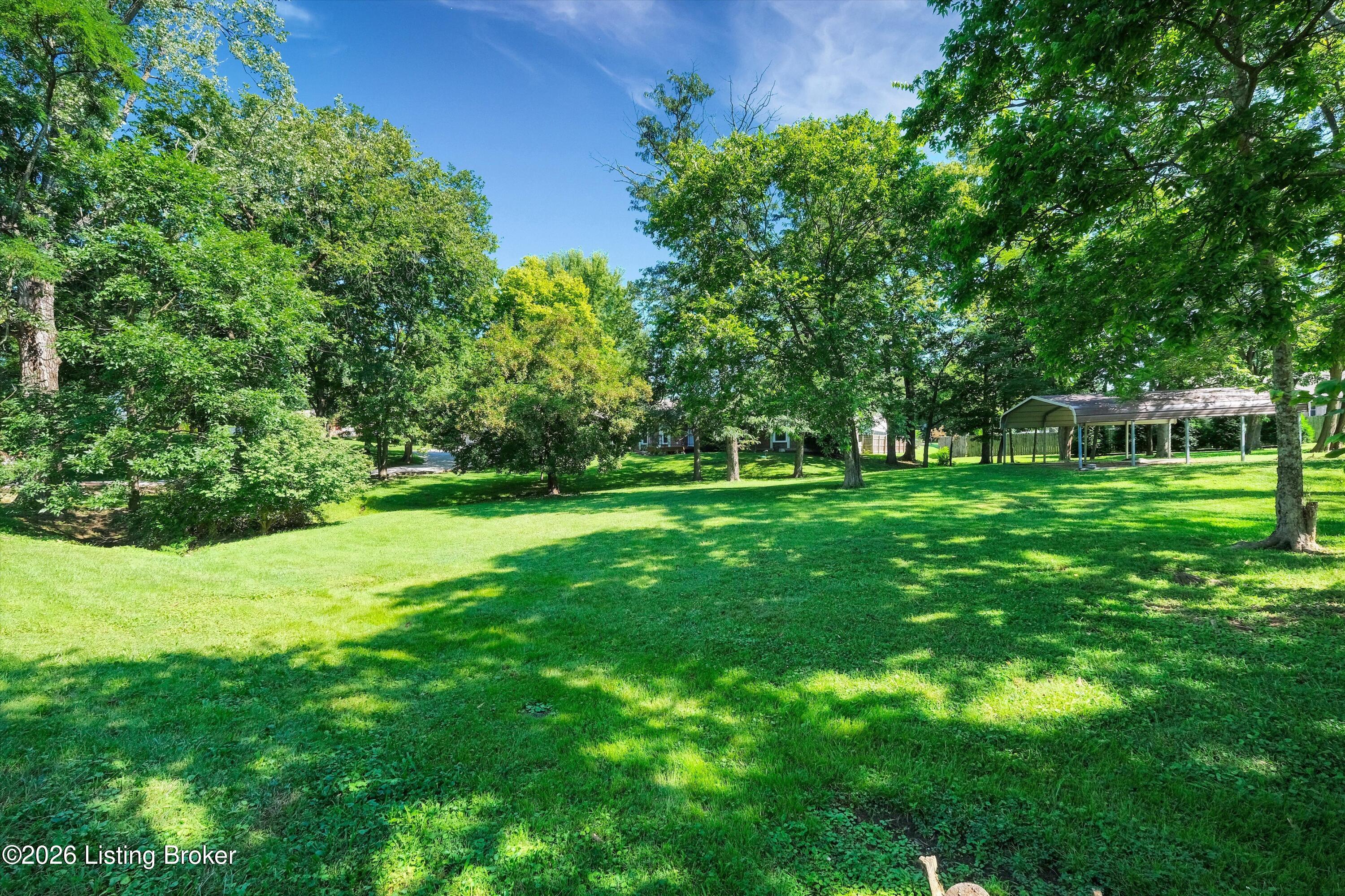 1711 Crestview Dr Property Photo 33