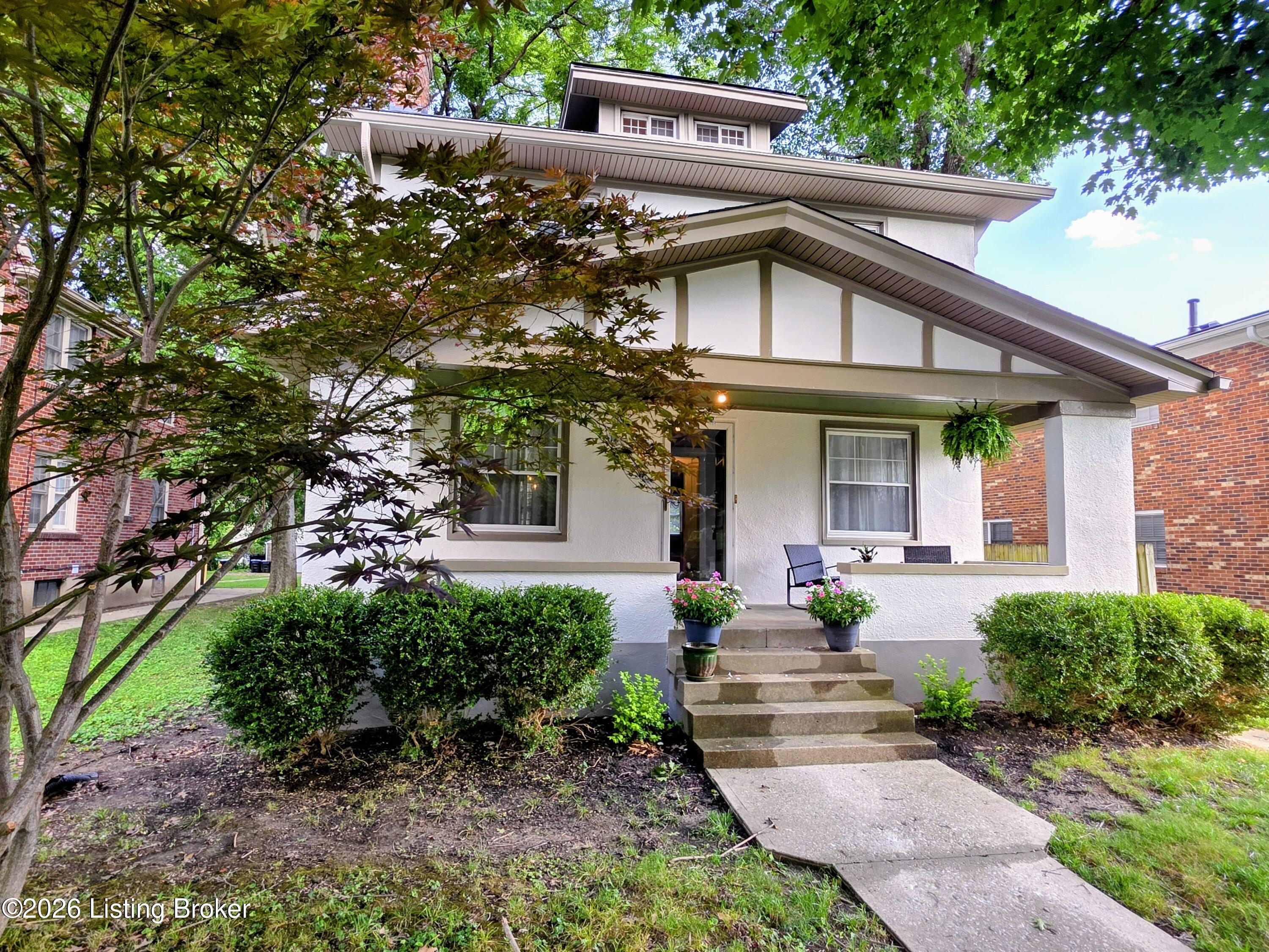 2102 Murray Ave Property Photo 1