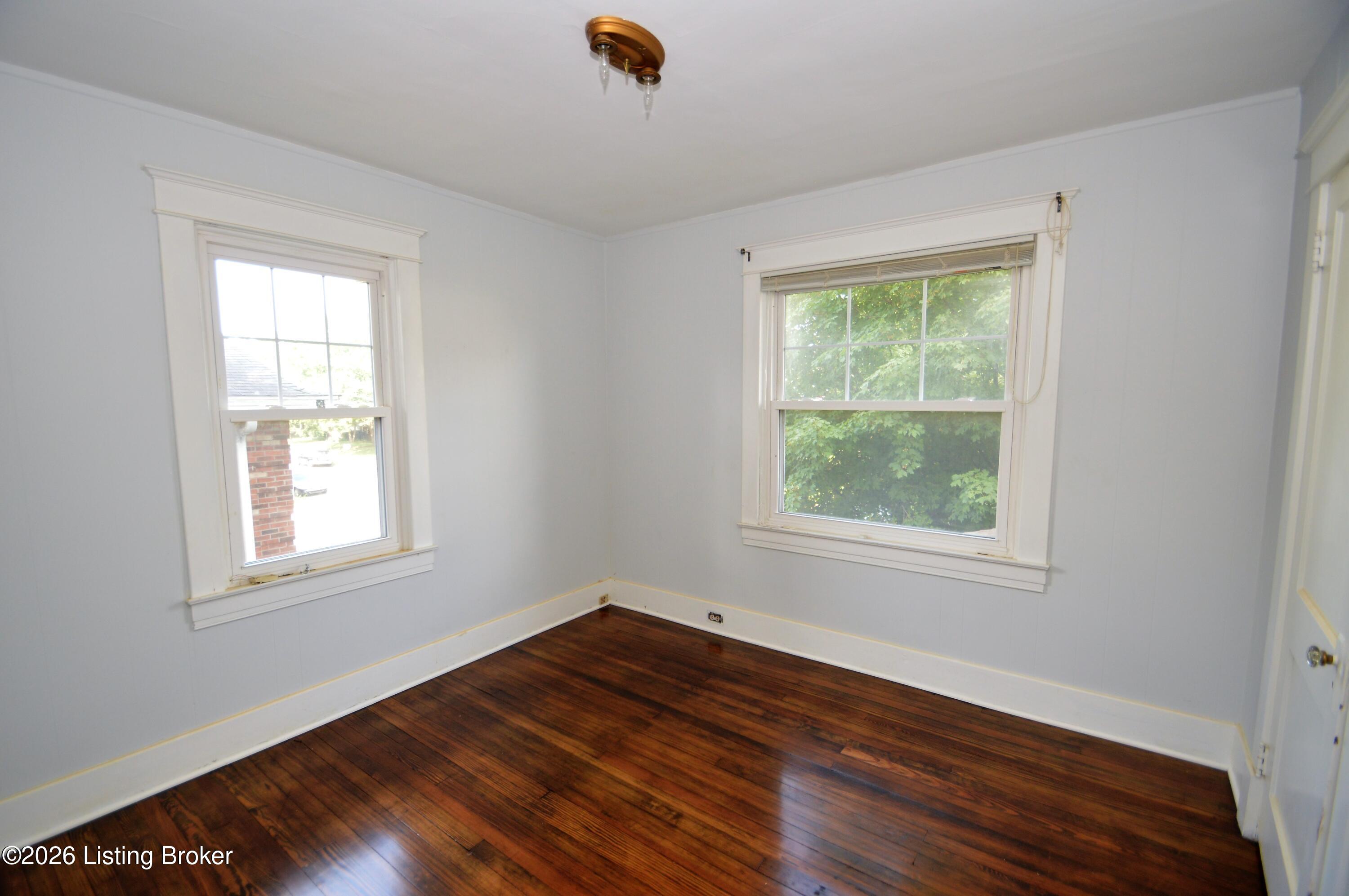 2102 Murray Ave Property Photo 14