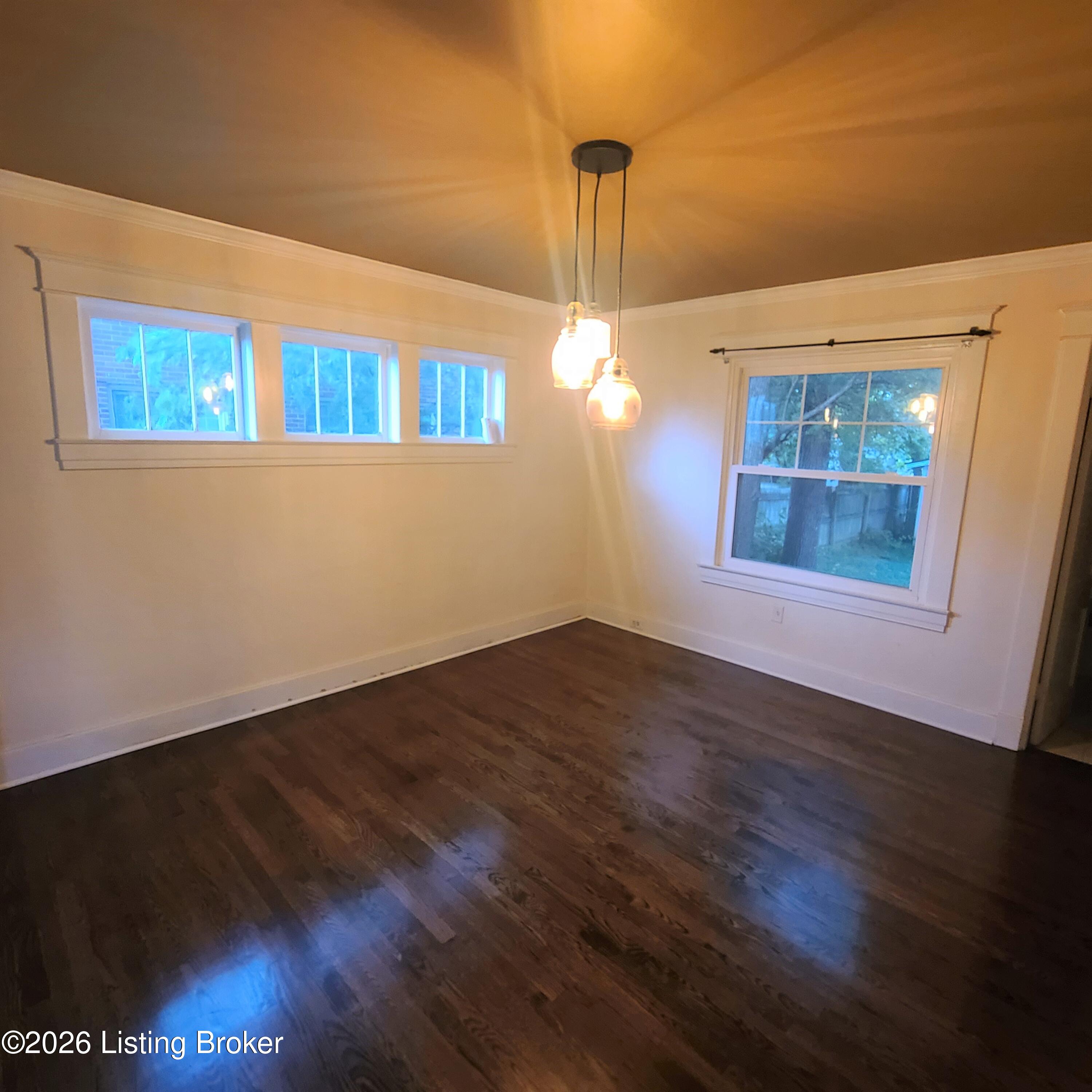 2102 Murray Ave Property Photo 18