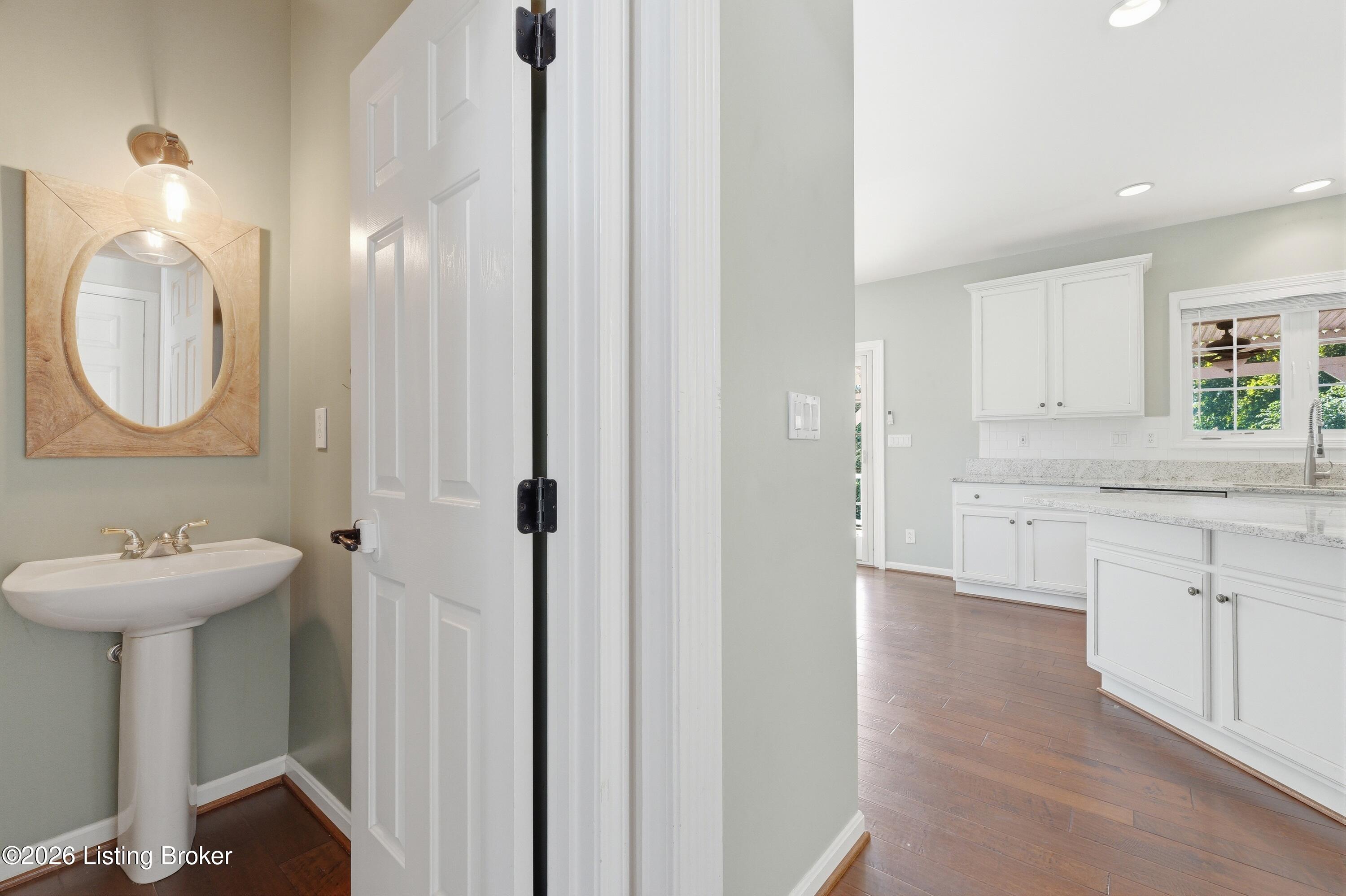 11710 Paramont Way Property Photo 29