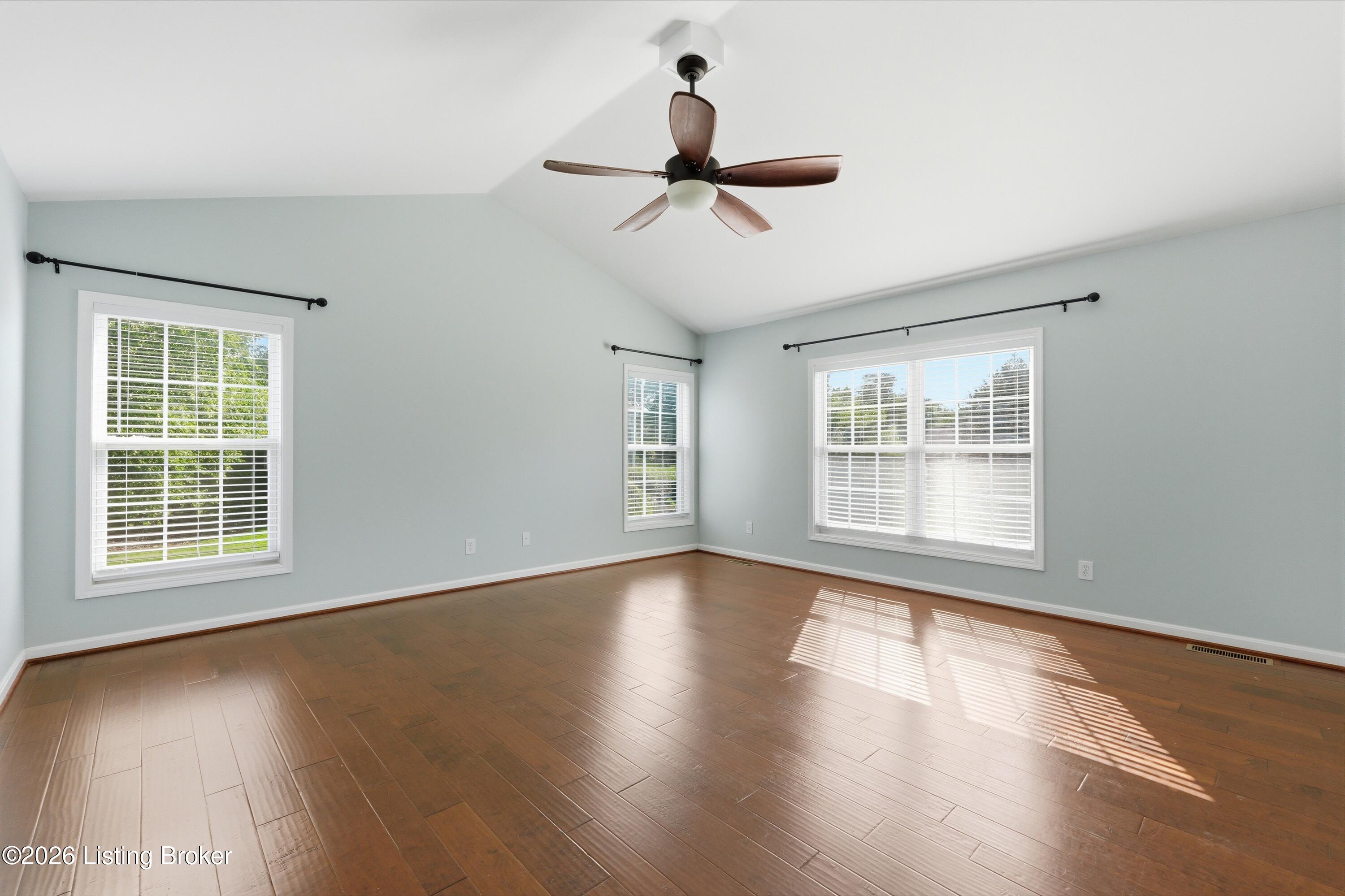 11710 Paramont Way Property Photo 33