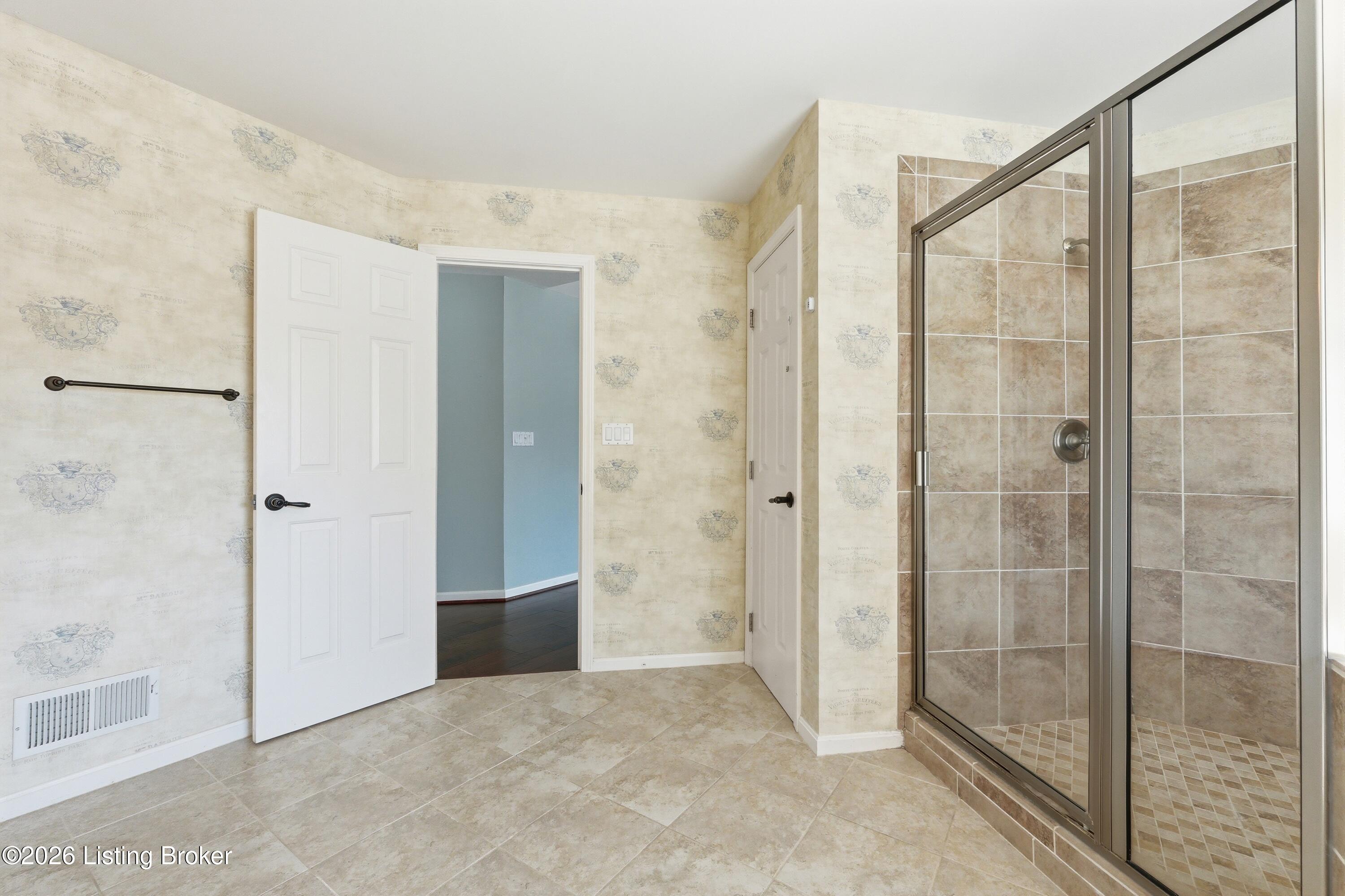 11710 Paramont Way Property Photo 40