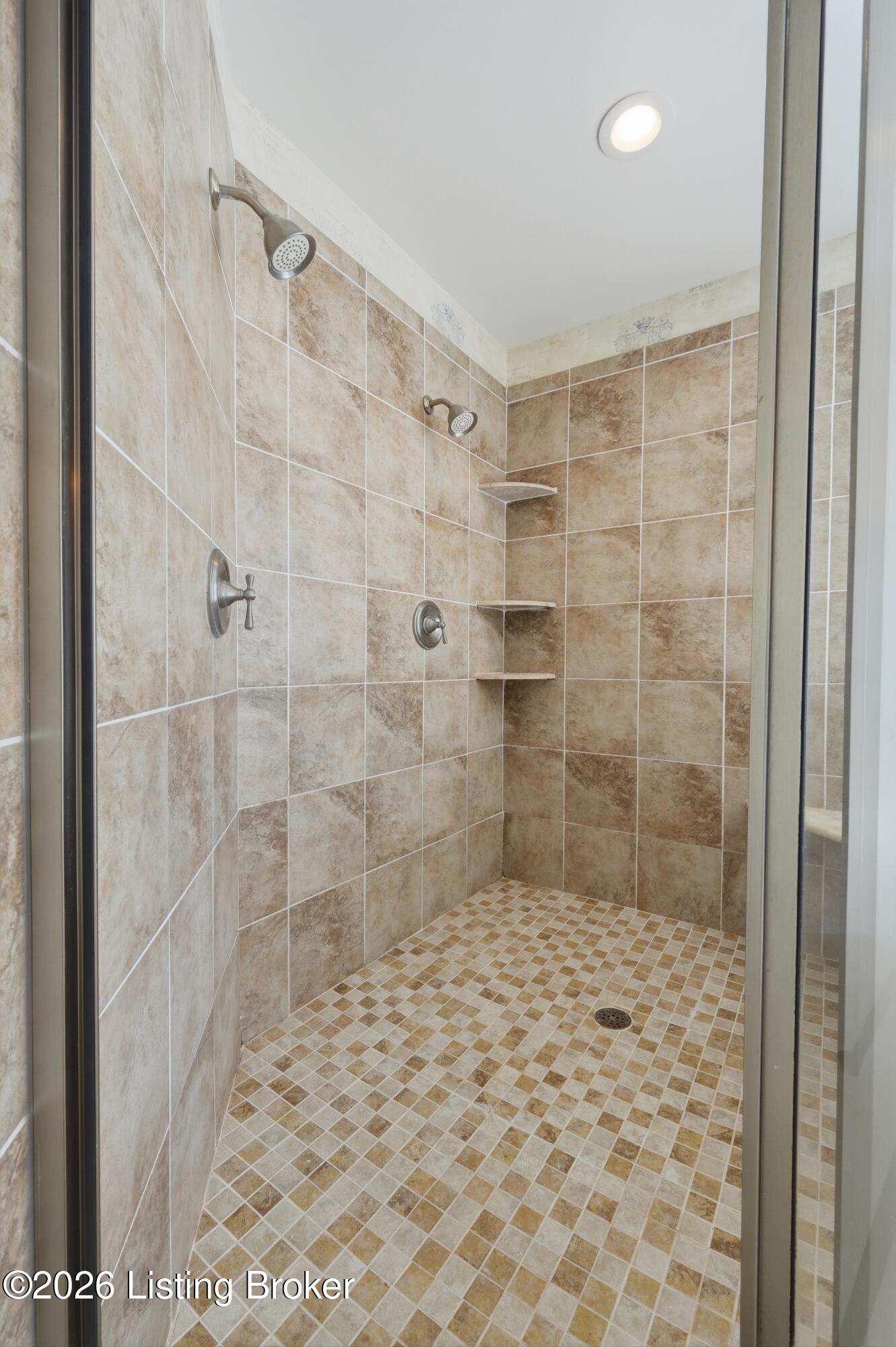 11710 Paramont Way Property Photo 41