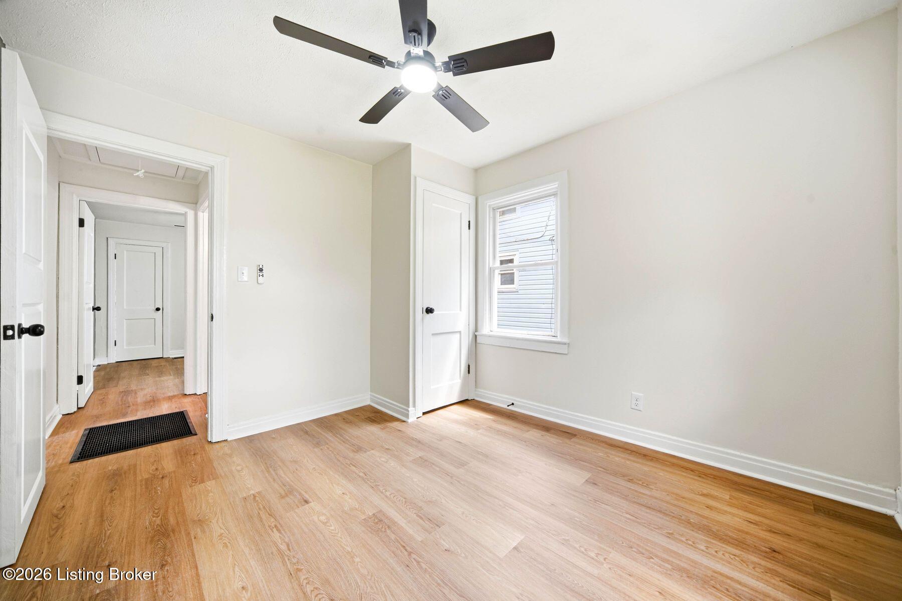 1007 Beecher St Property Photo 43