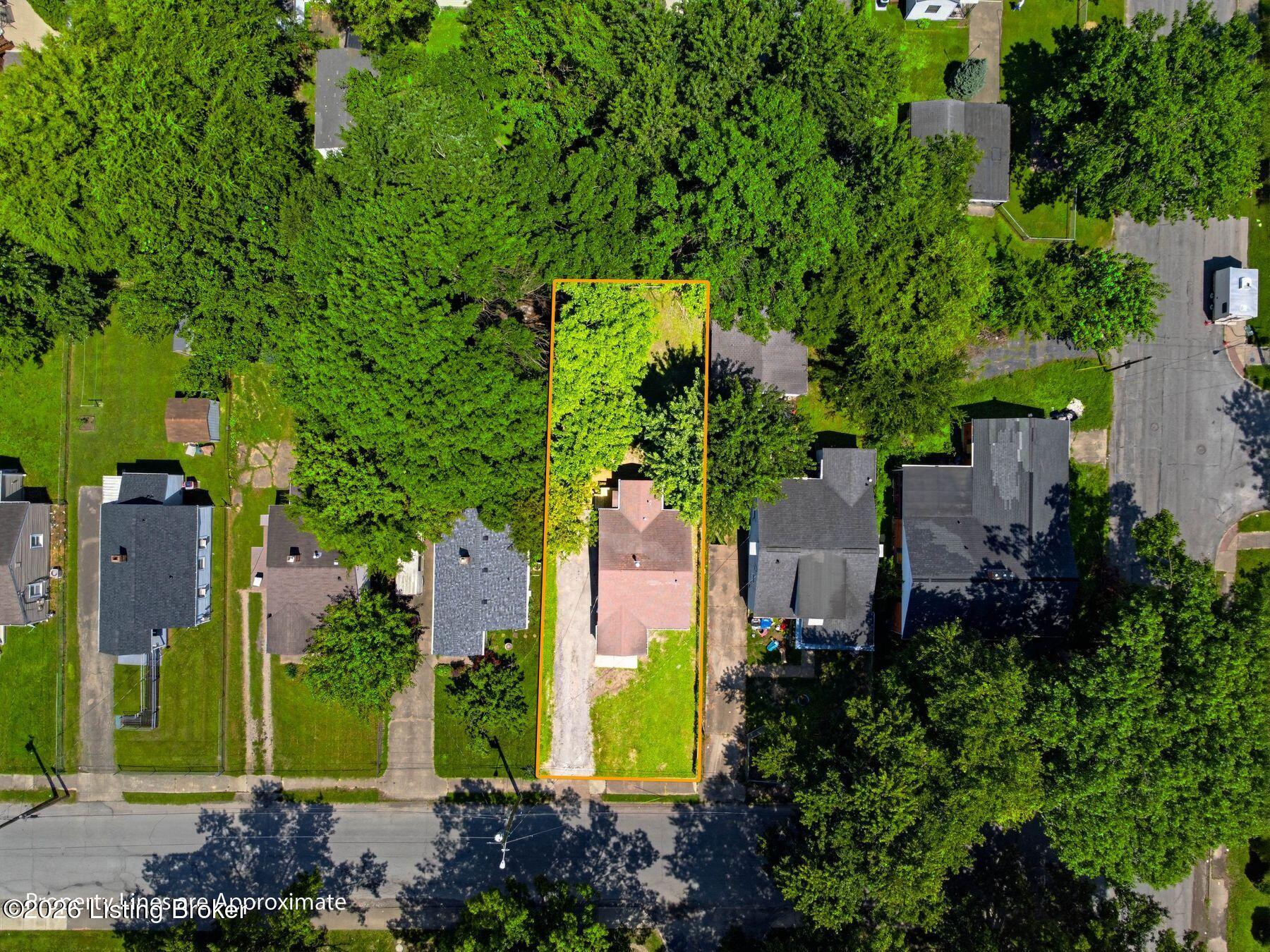 1007 Beecher St Property Photo 55