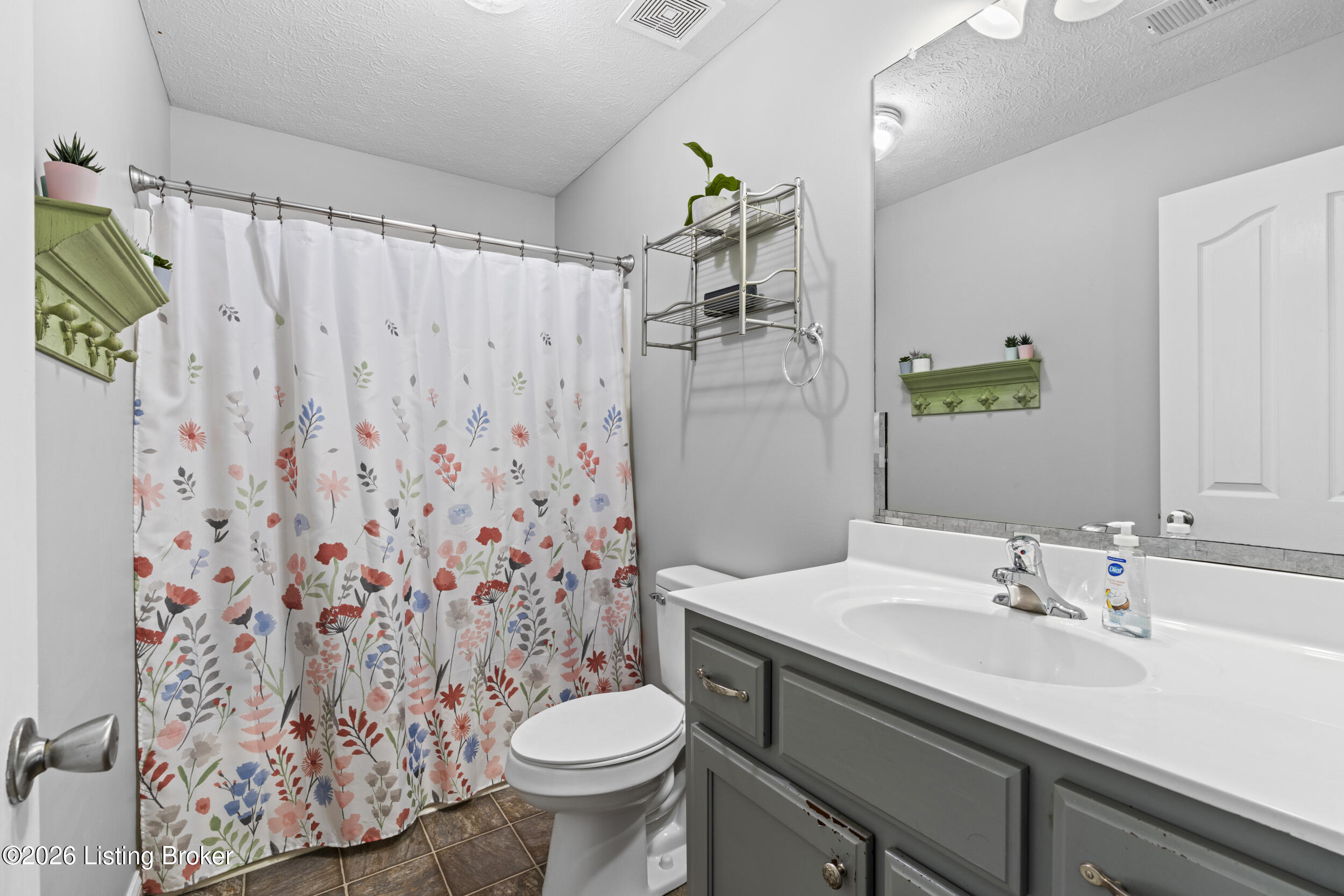 106 Quiet Spring Dr Property Photo 12