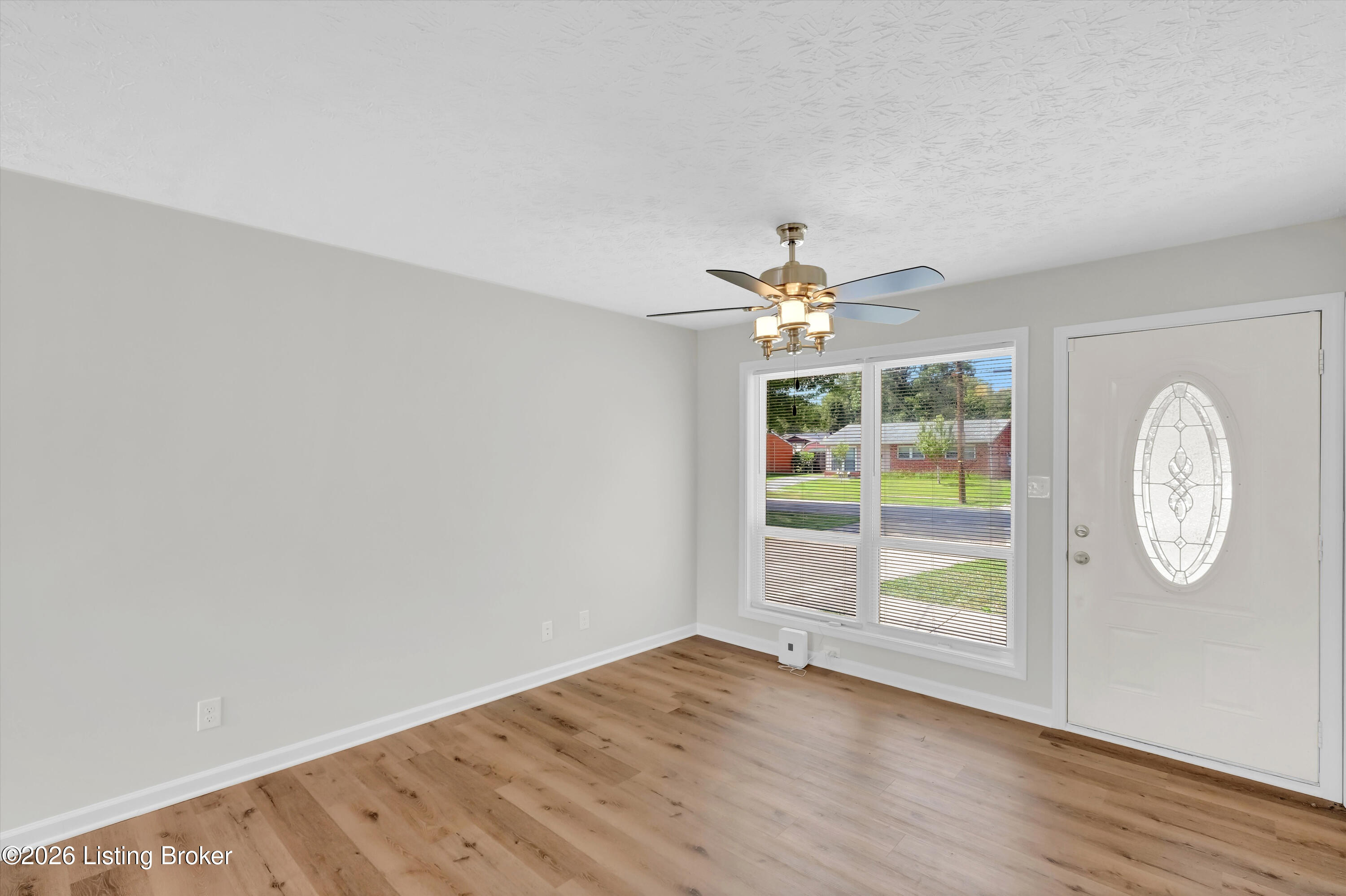 305 Kilmory Ave Property Photo 7