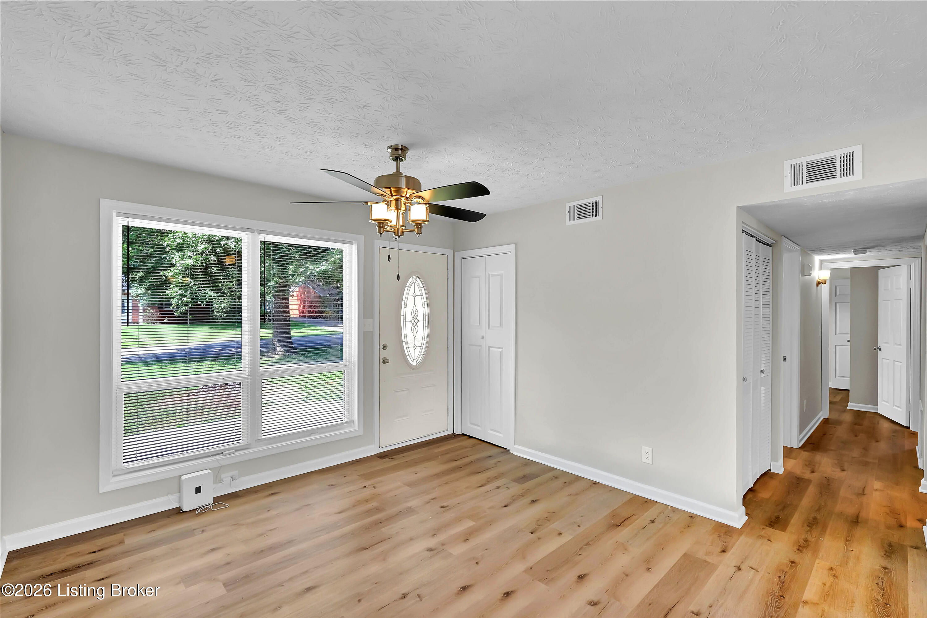 305 Kilmory Ave Property Photo 8