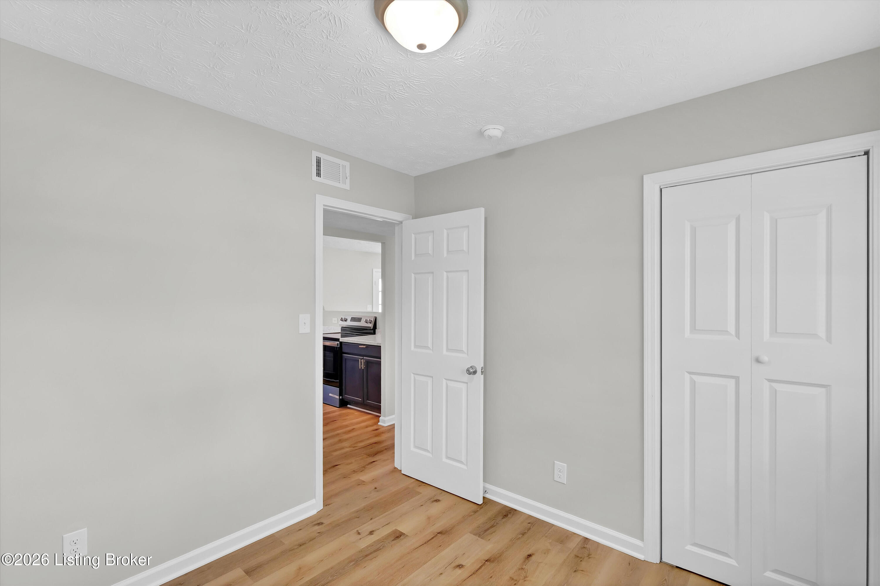 305 Kilmory Ave Property Photo 28