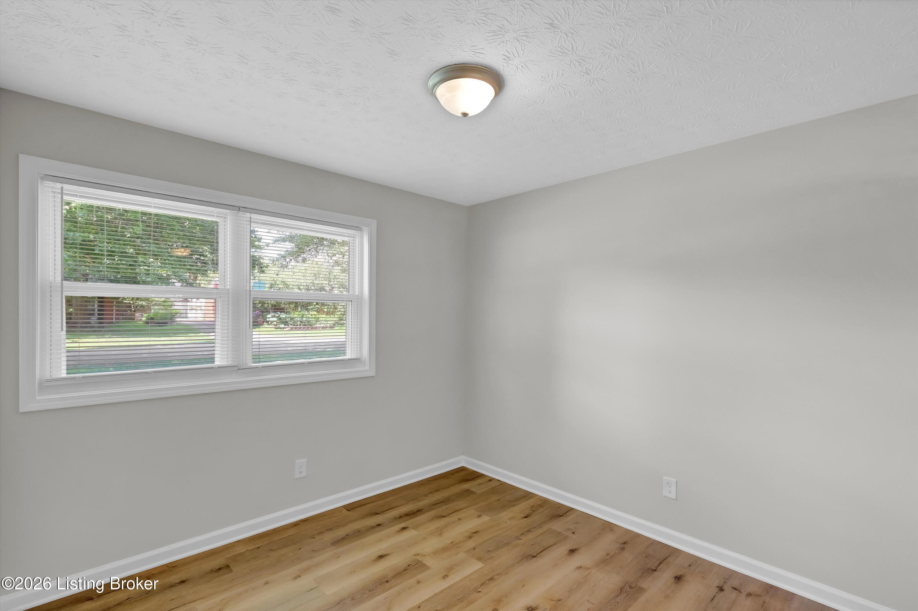 305 Kilmory Ave Property Photo 31