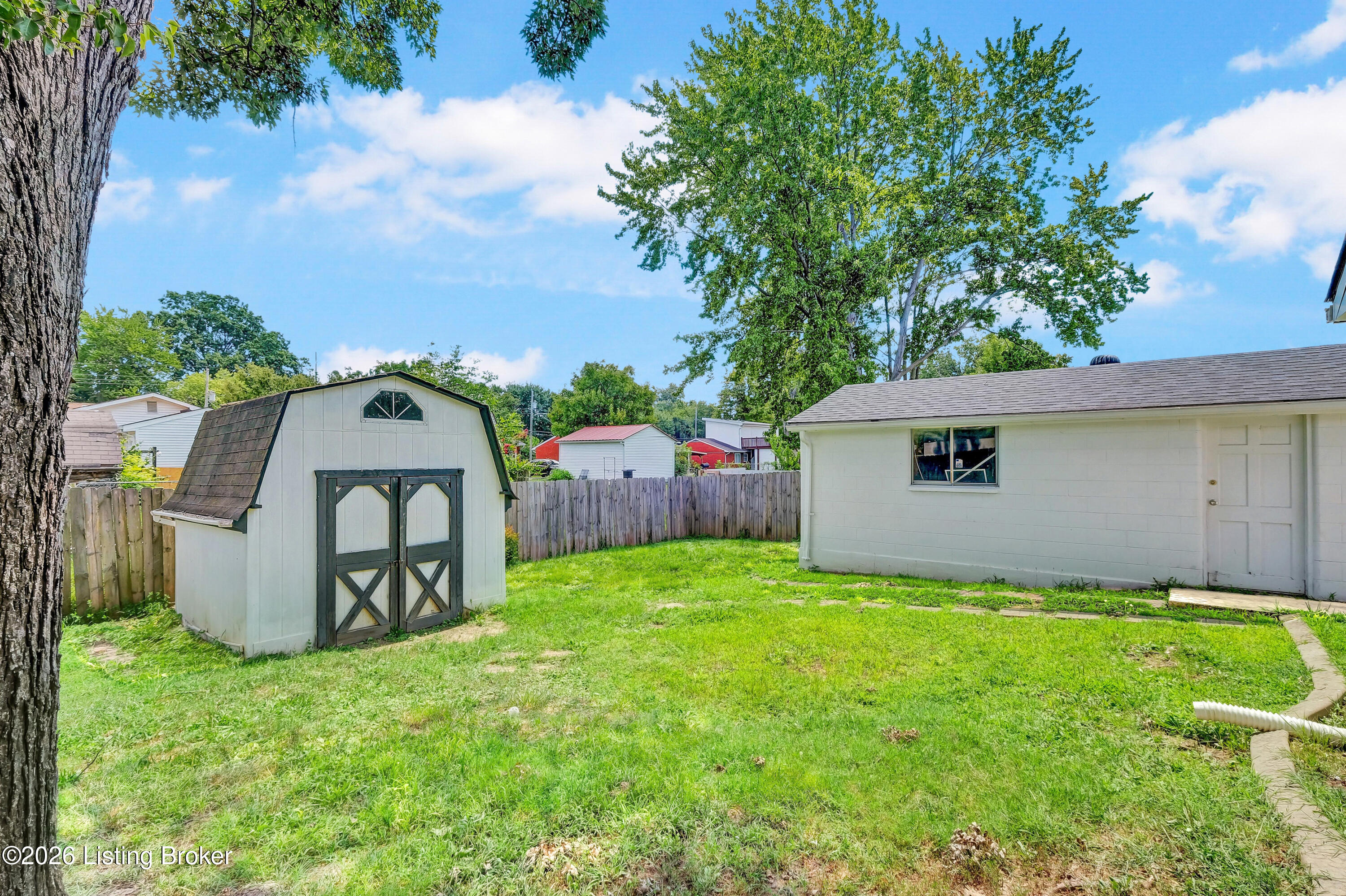 305 Kilmory Ave Property Photo 45
