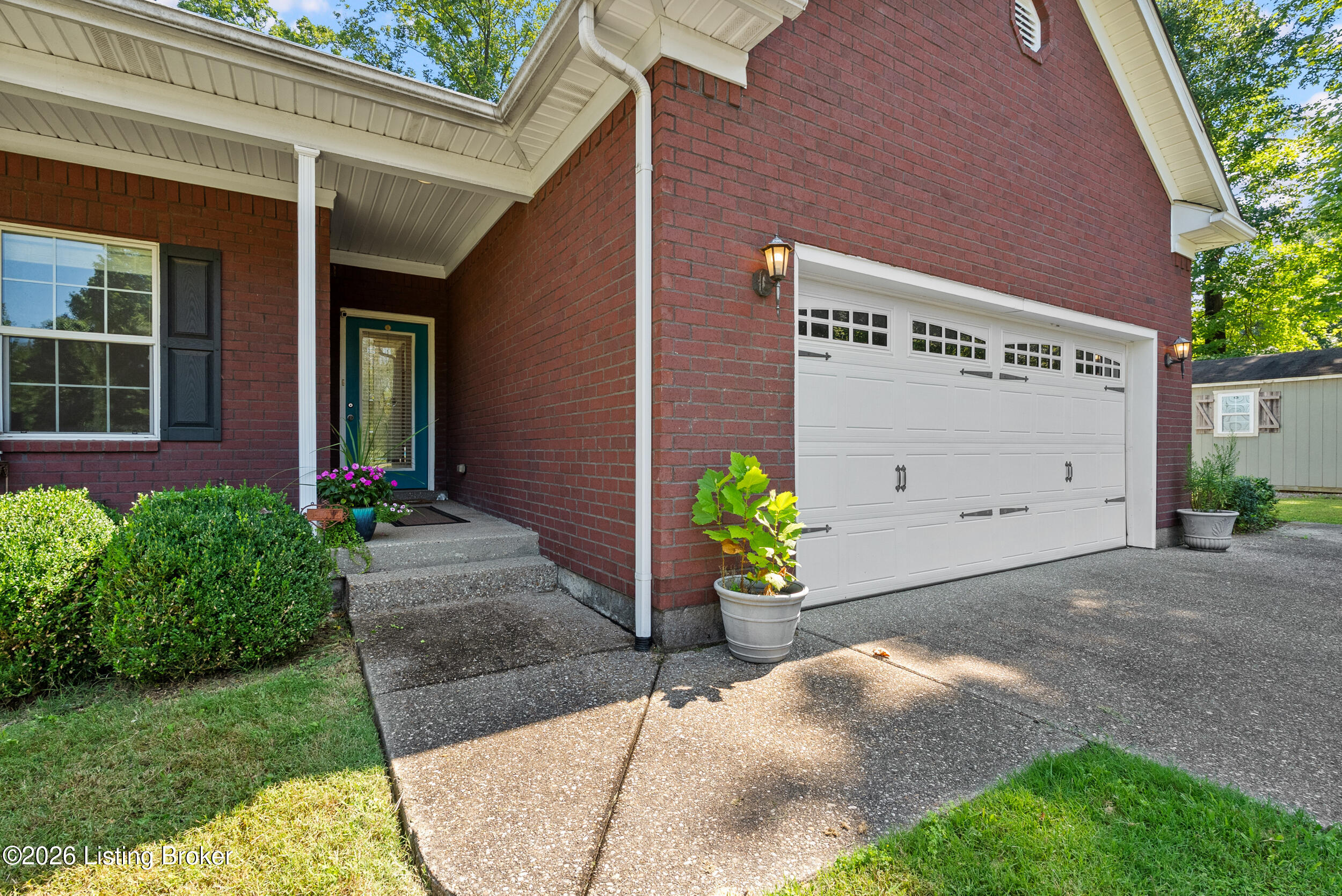 210 E Indian Stone Rd Property Photo 7