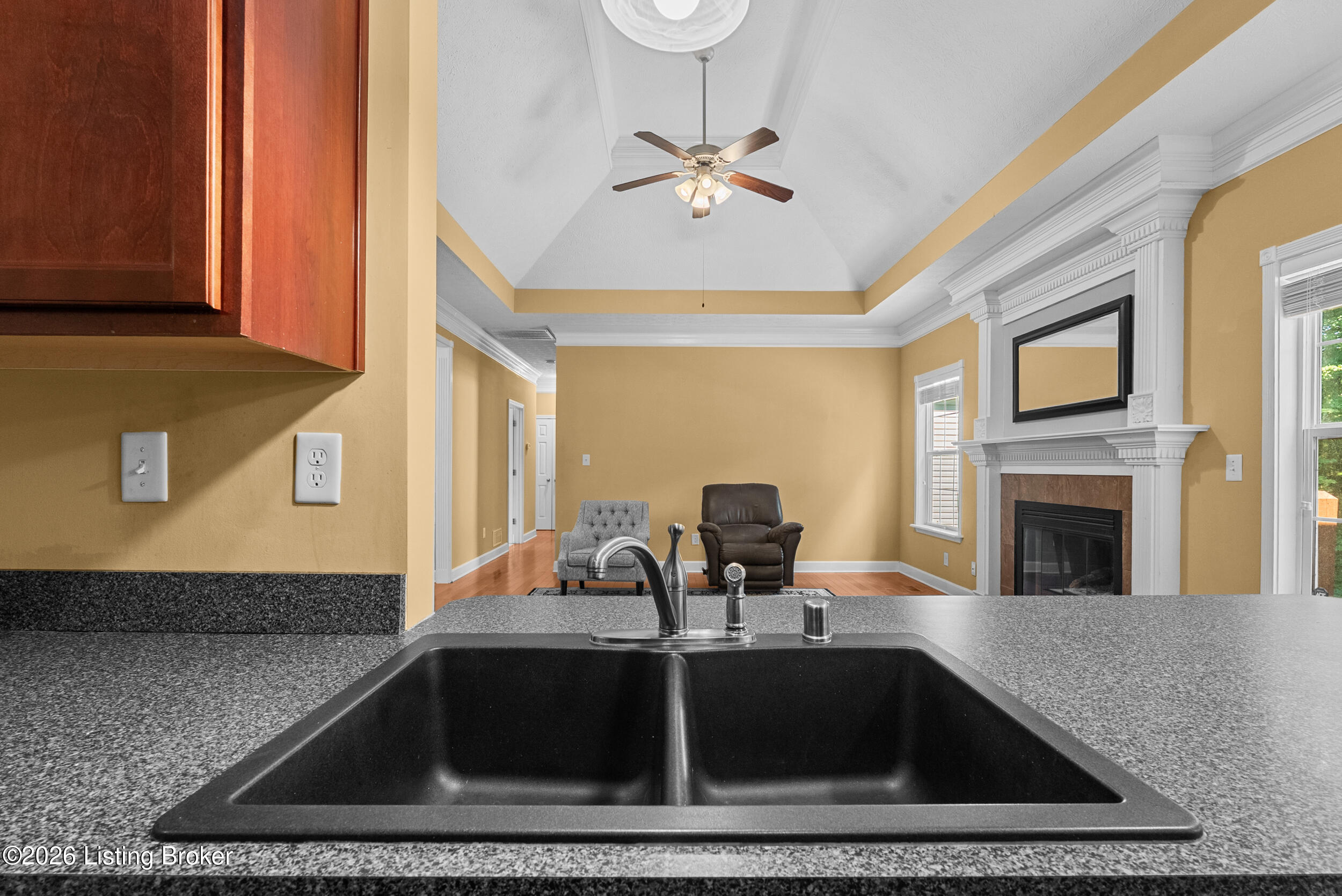 210 E Indian Stone Rd Property Photo 15