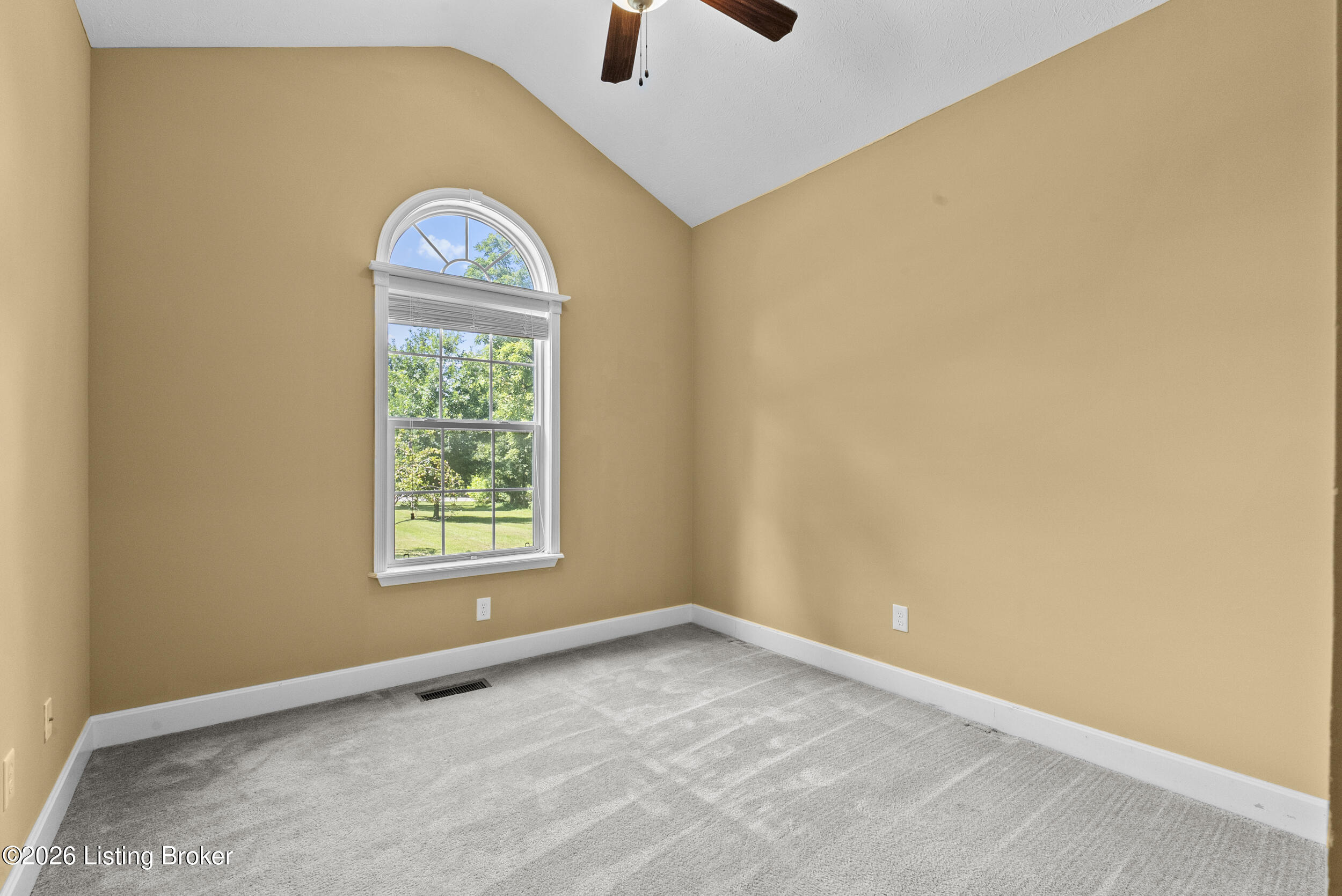 210 E Indian Stone Rd Property Photo 32