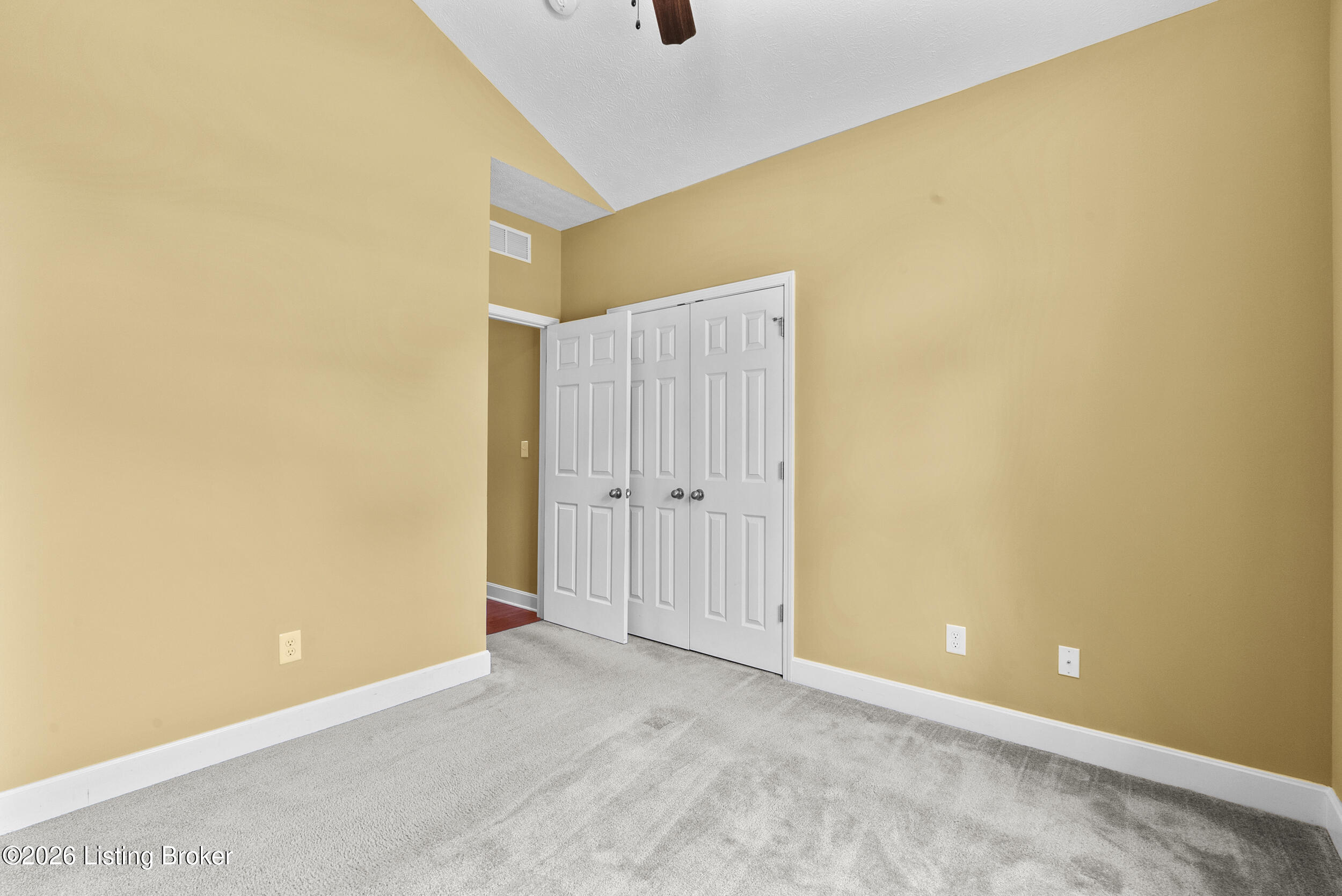 210 E Indian Stone Rd Property Photo 33