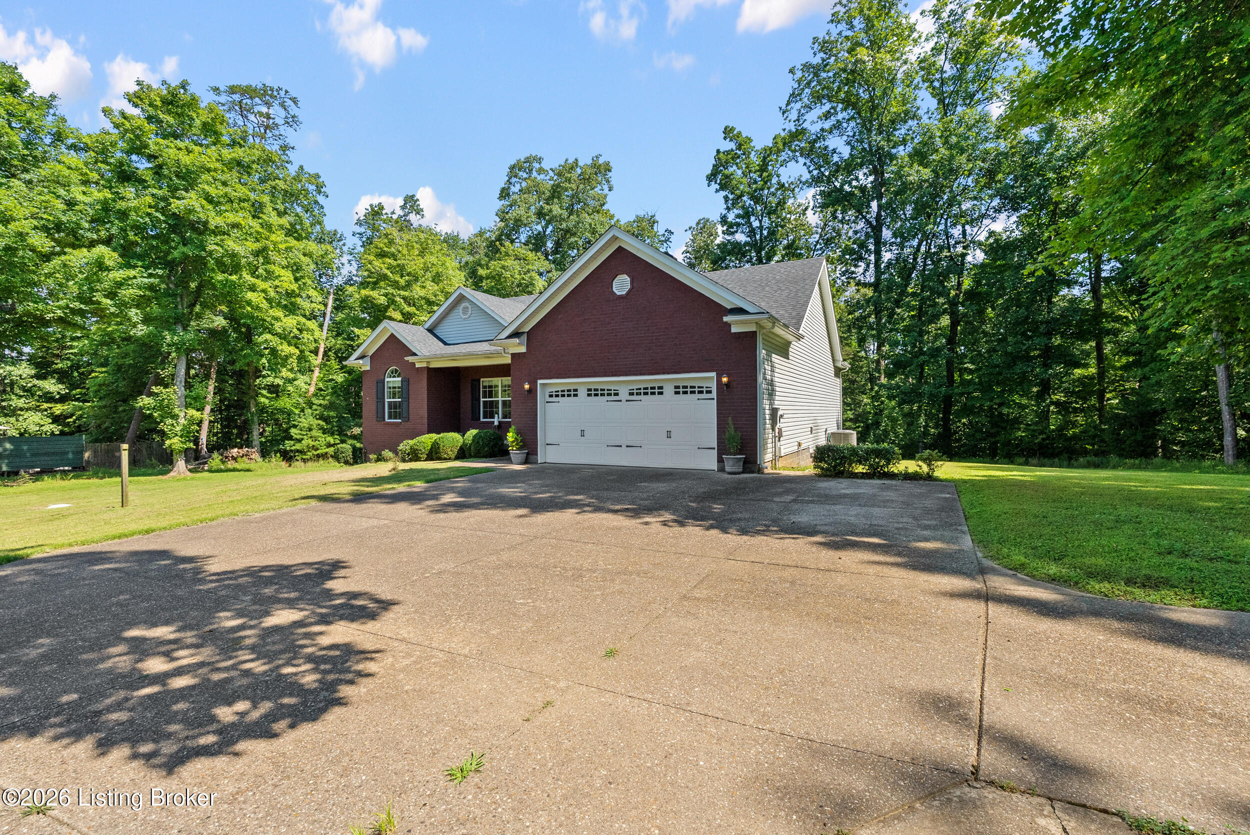 210 E Indian Stone Rd Property Photo 39