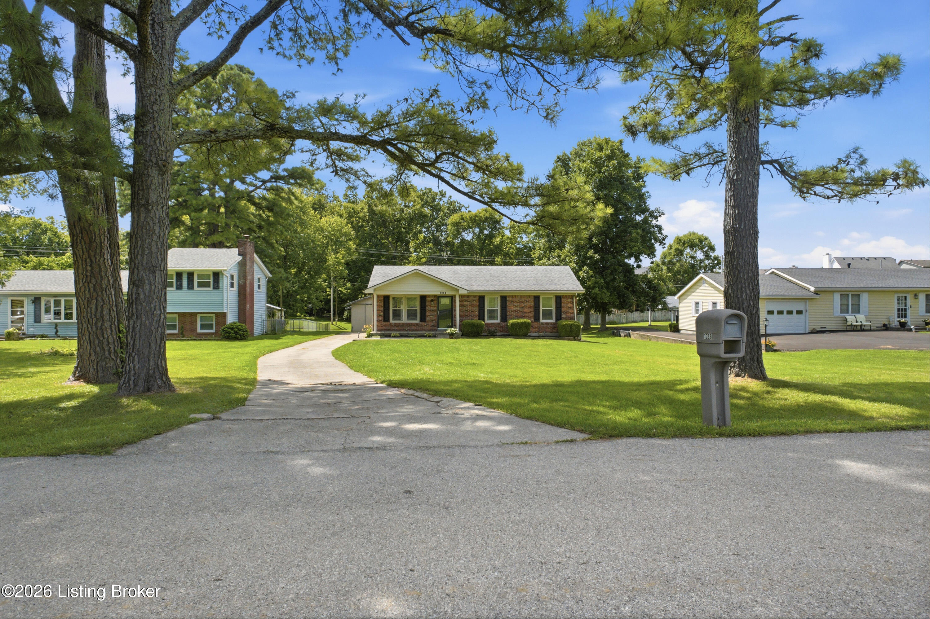 1388 Old Seven Mile Pike Property Photo 1