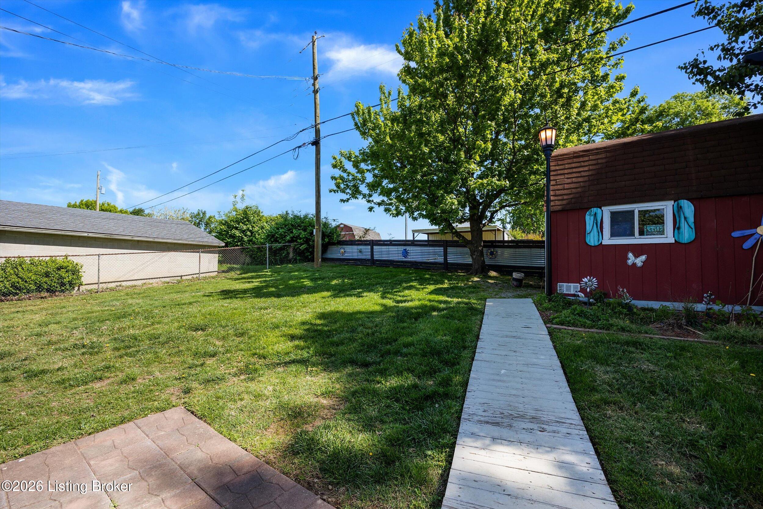 1019 Runell Rd Property Photo 36