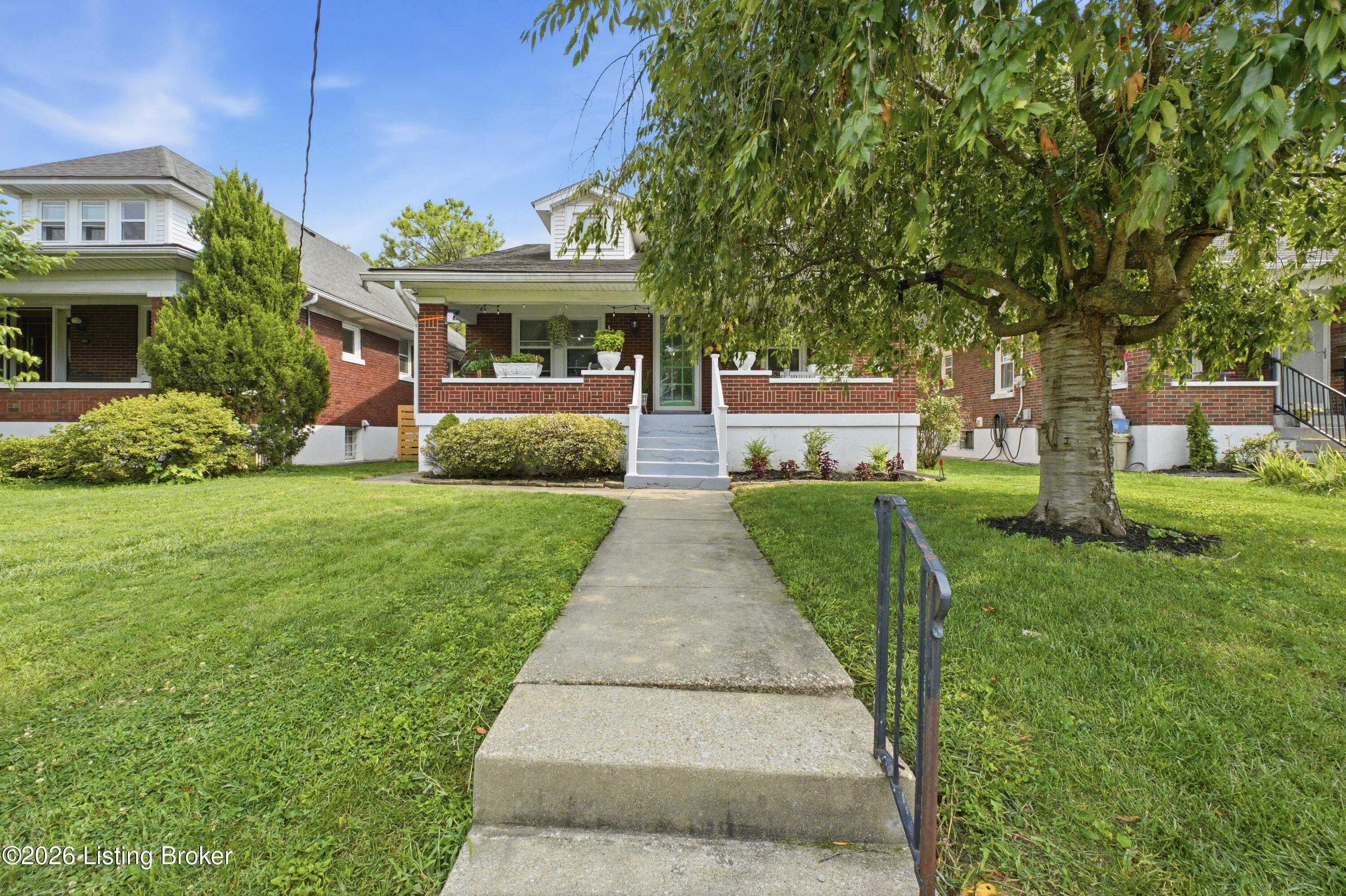 826 Texas Ave Property Photo 3