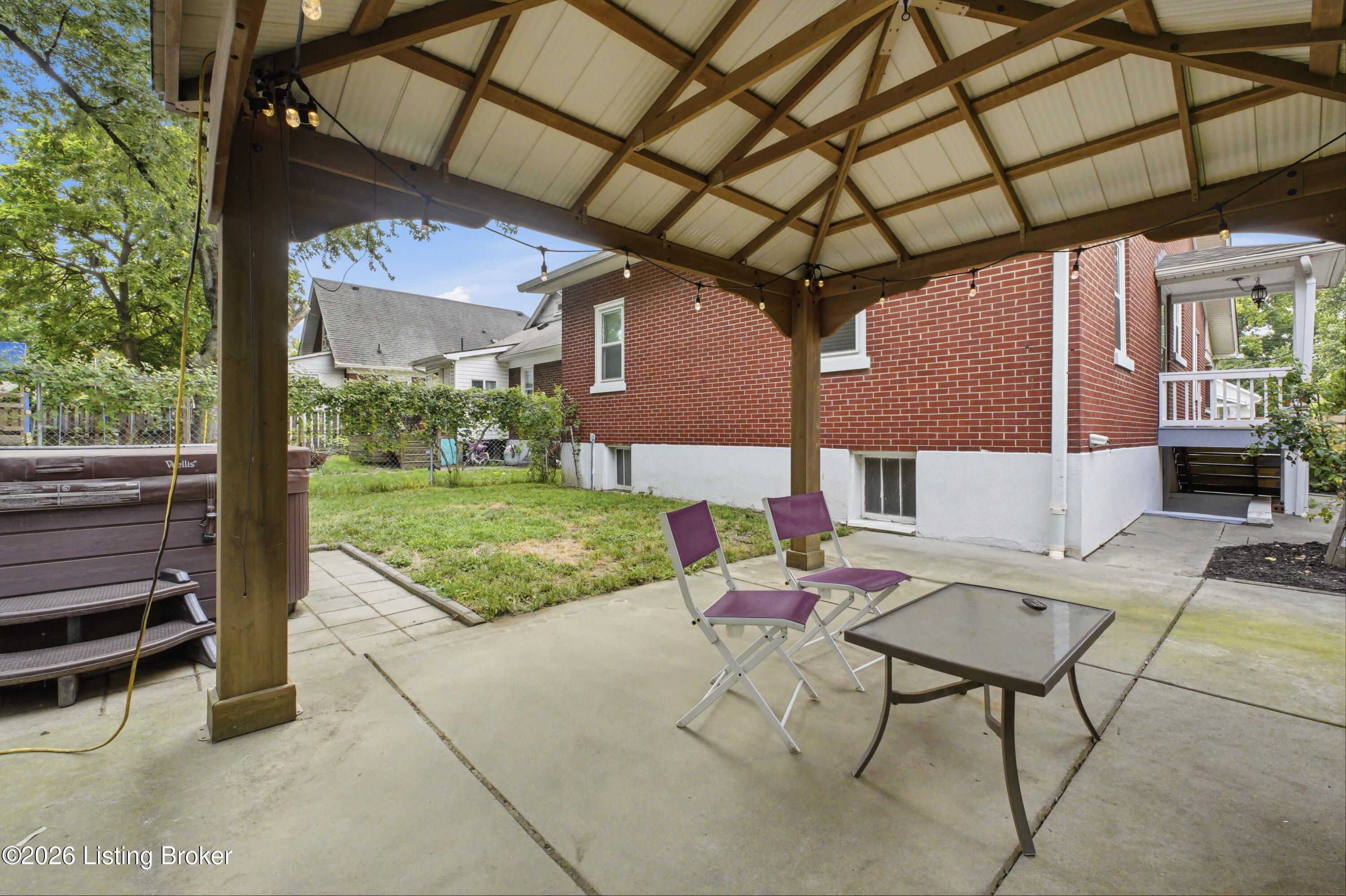 826 Texas Ave Property Photo 58