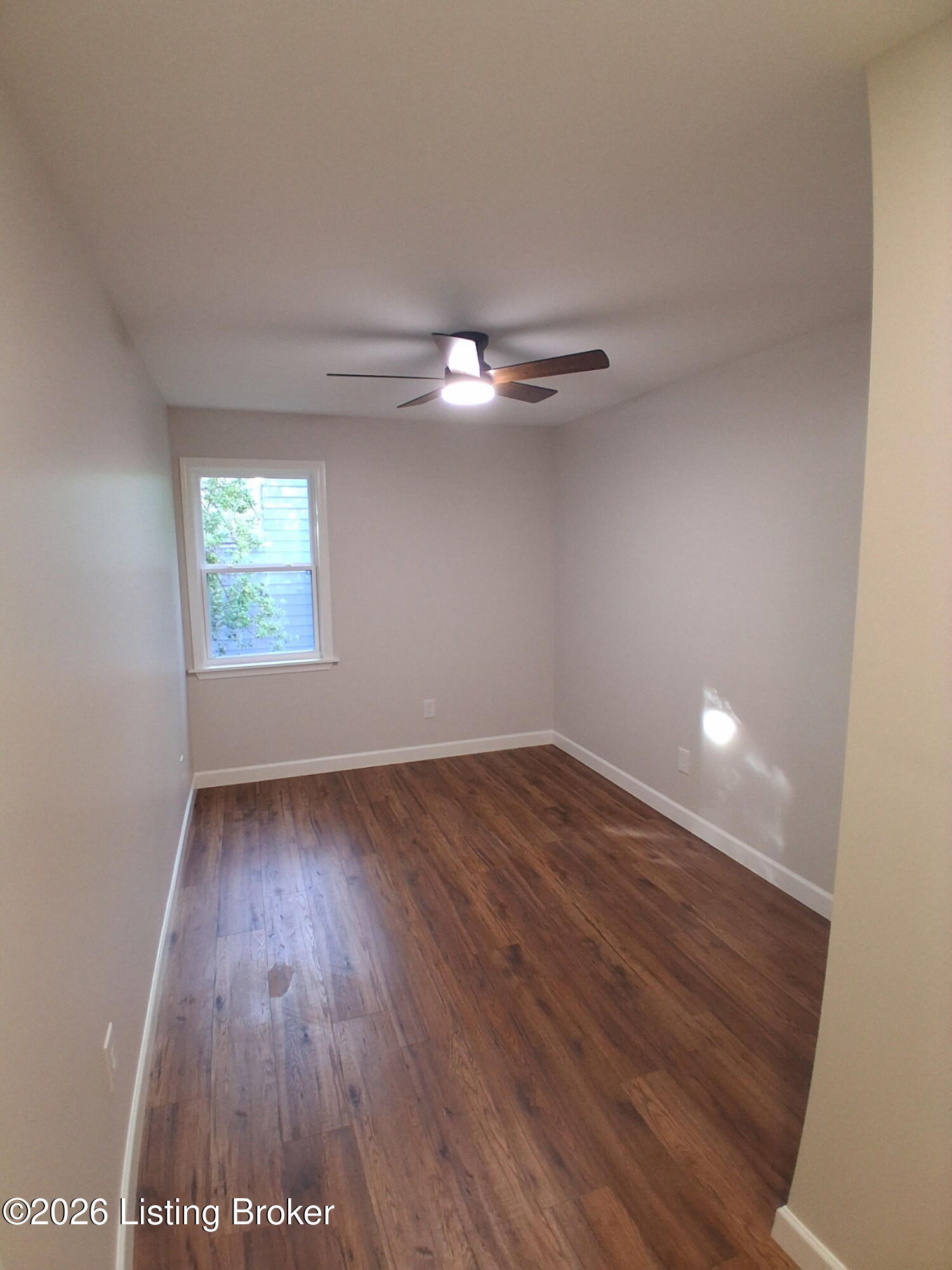 1203 E Kentucky St Property Photo 10