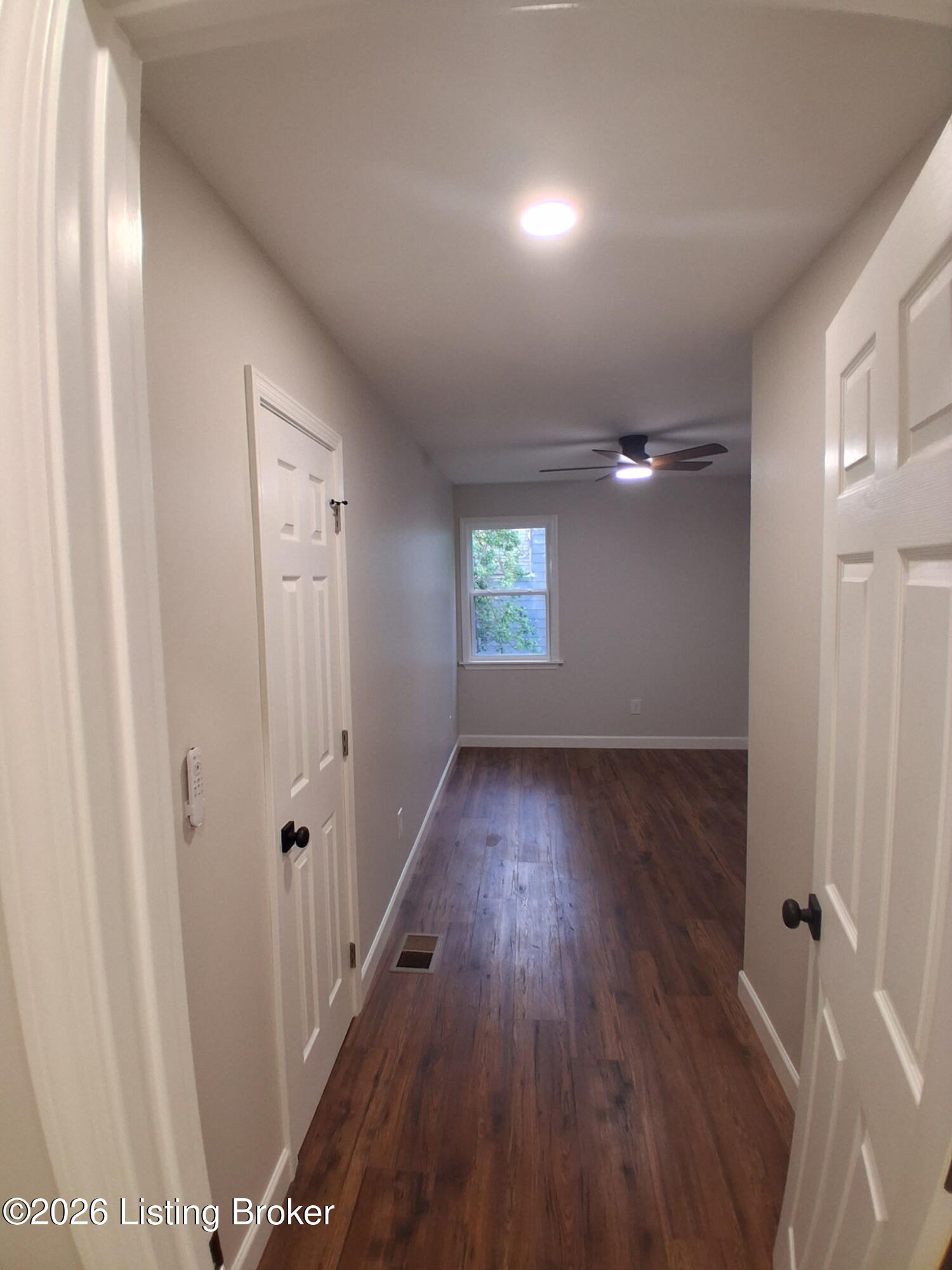 1203 E Kentucky St Property Photo 23