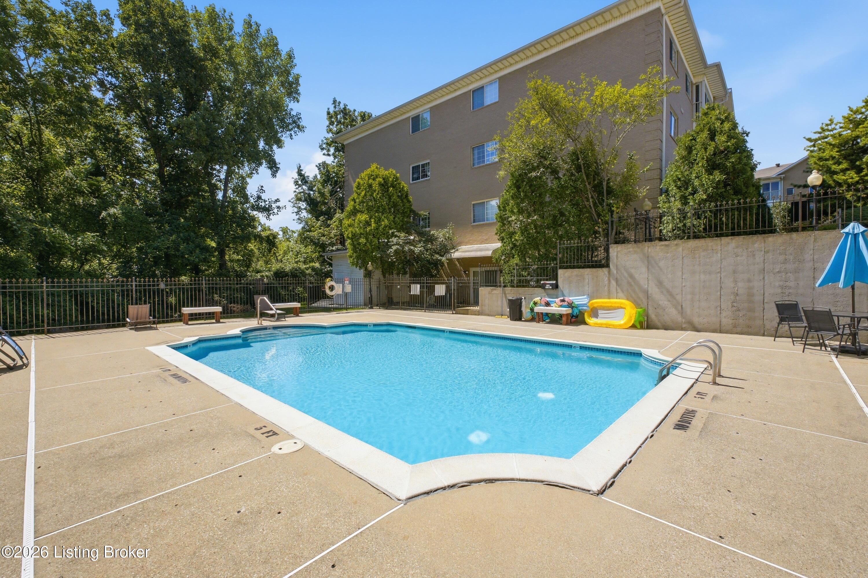 8509 Atrium Dr 201 Property Photo 22