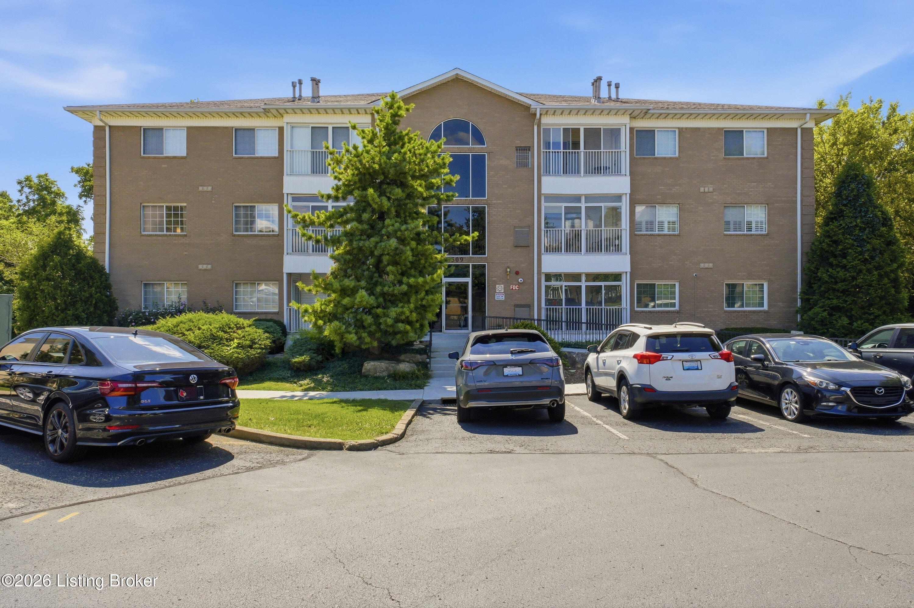 8509 Atrium Dr 201 Property Photo 24