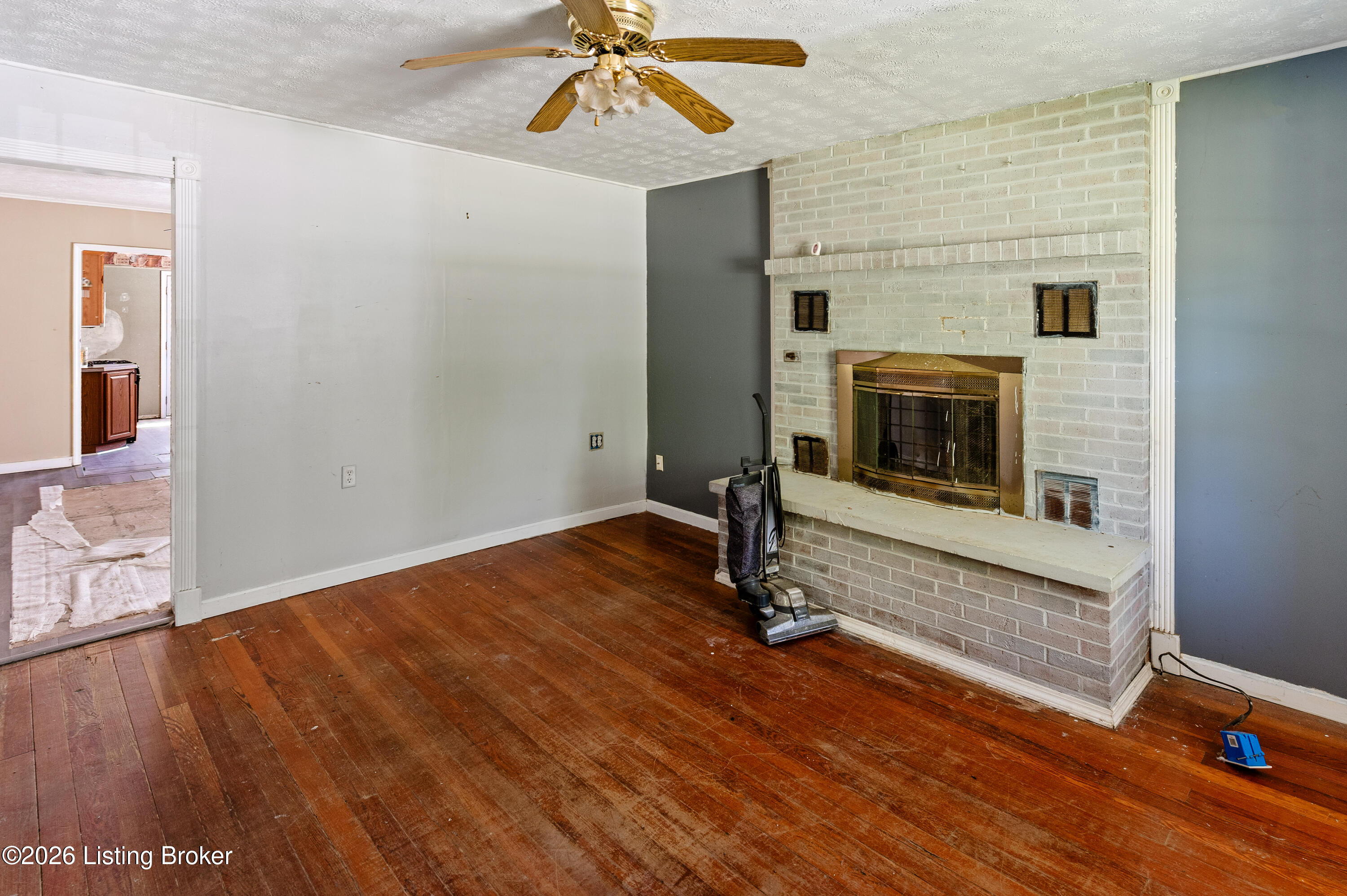 69 Petersburg Rd Property Photo 5