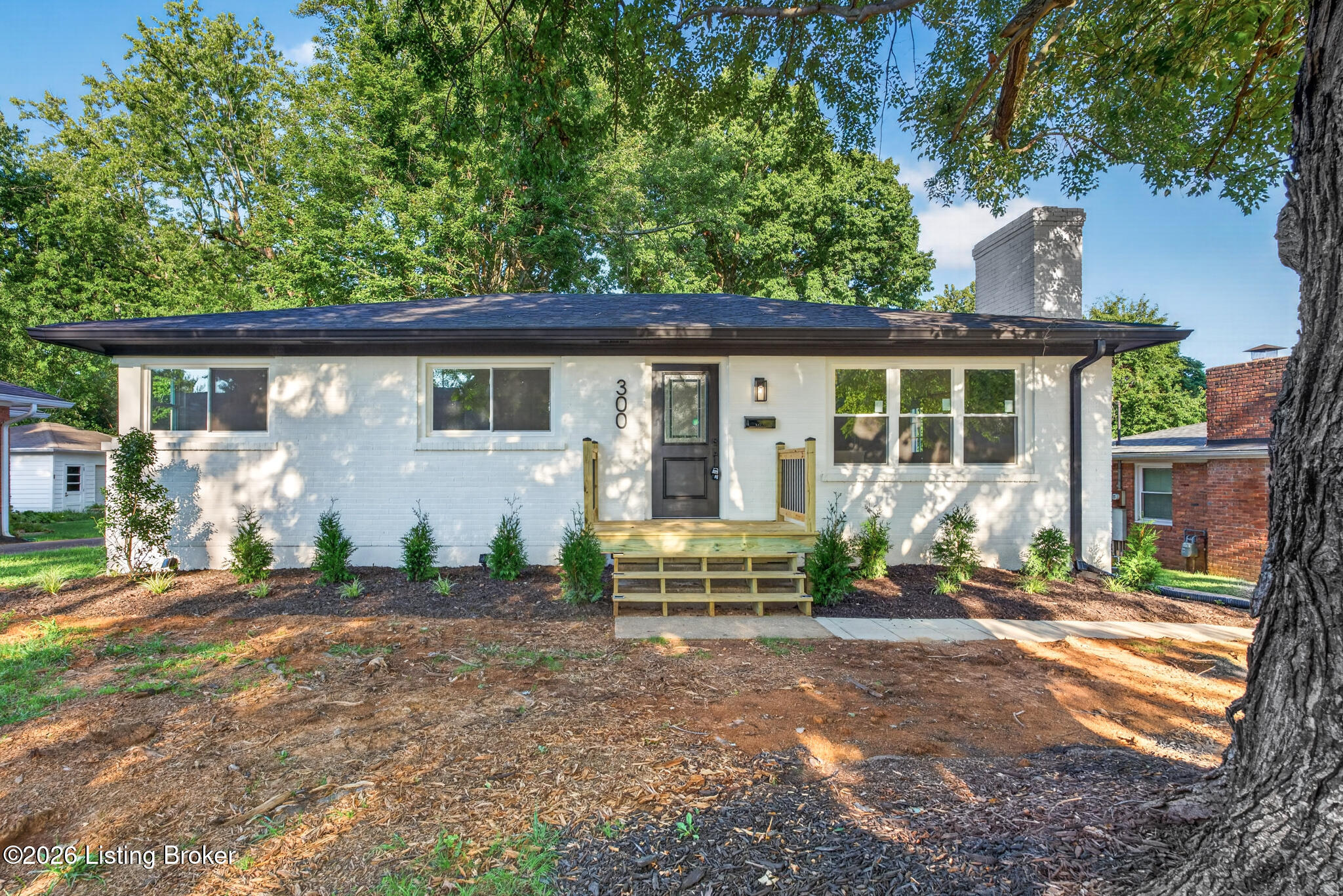 300 Marengo Dr Property Photo 1