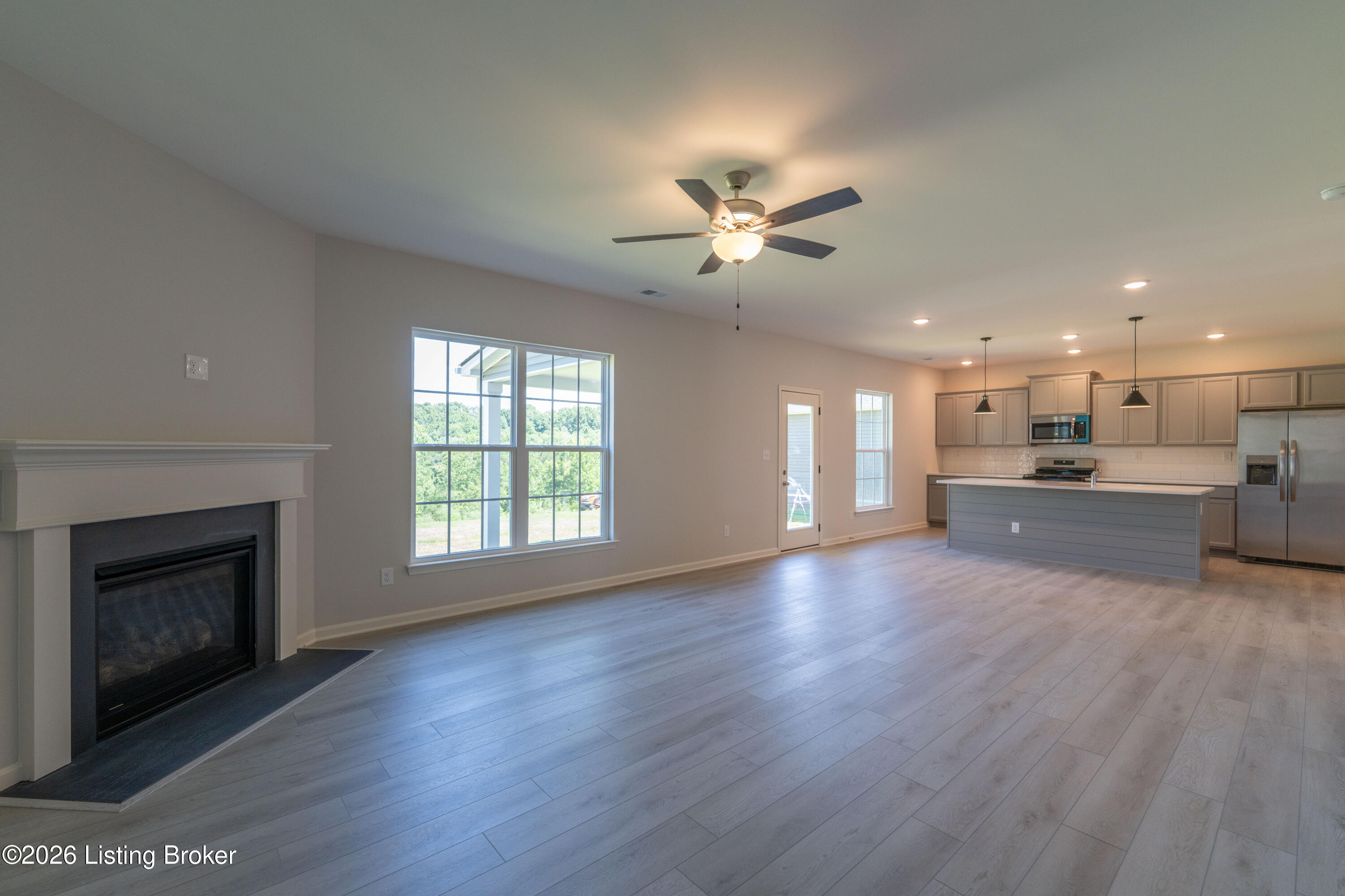 7817 Firescale Ct Property Photo 8