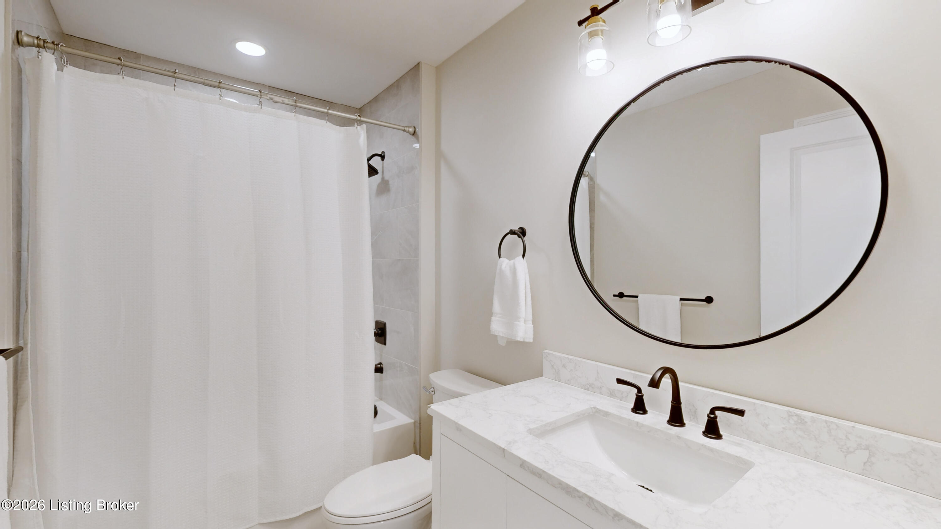 8208 Roseborough Rd Property Photo 14