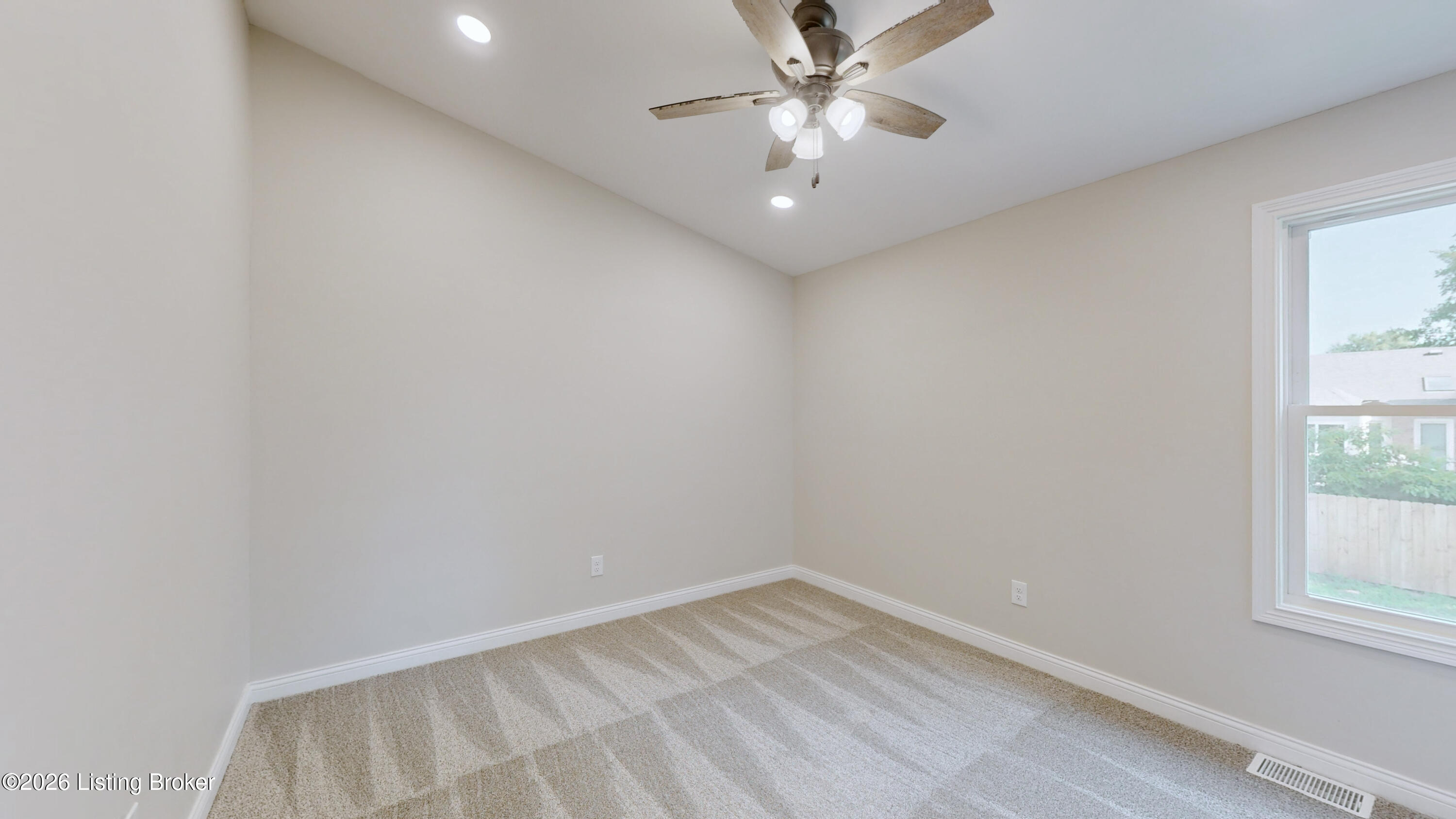 8208 Roseborough Rd Property Photo 18