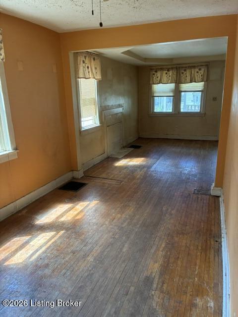936 Beecher St Property Photo 7