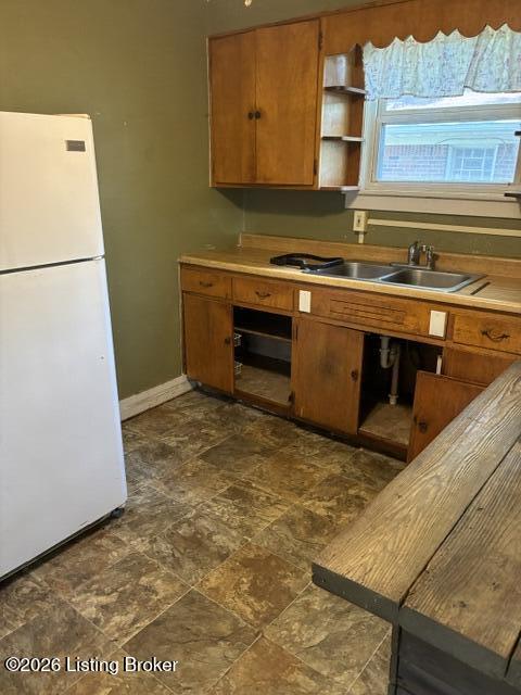 936 Beecher St Property Photo 14