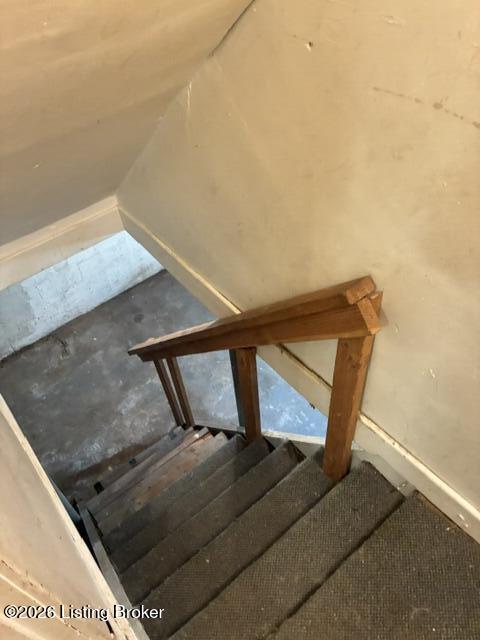 936 Beecher St Property Photo 16