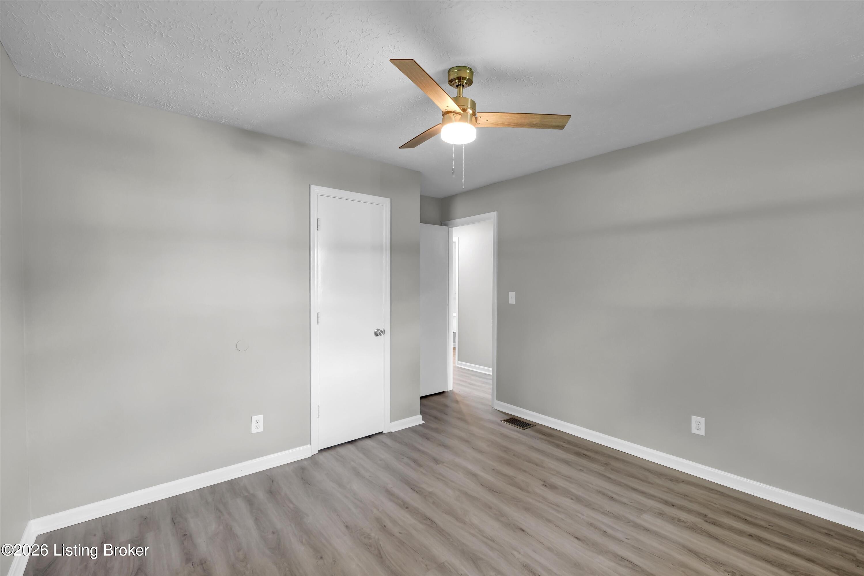 213 Pebblebrook Dr Property Photo 20