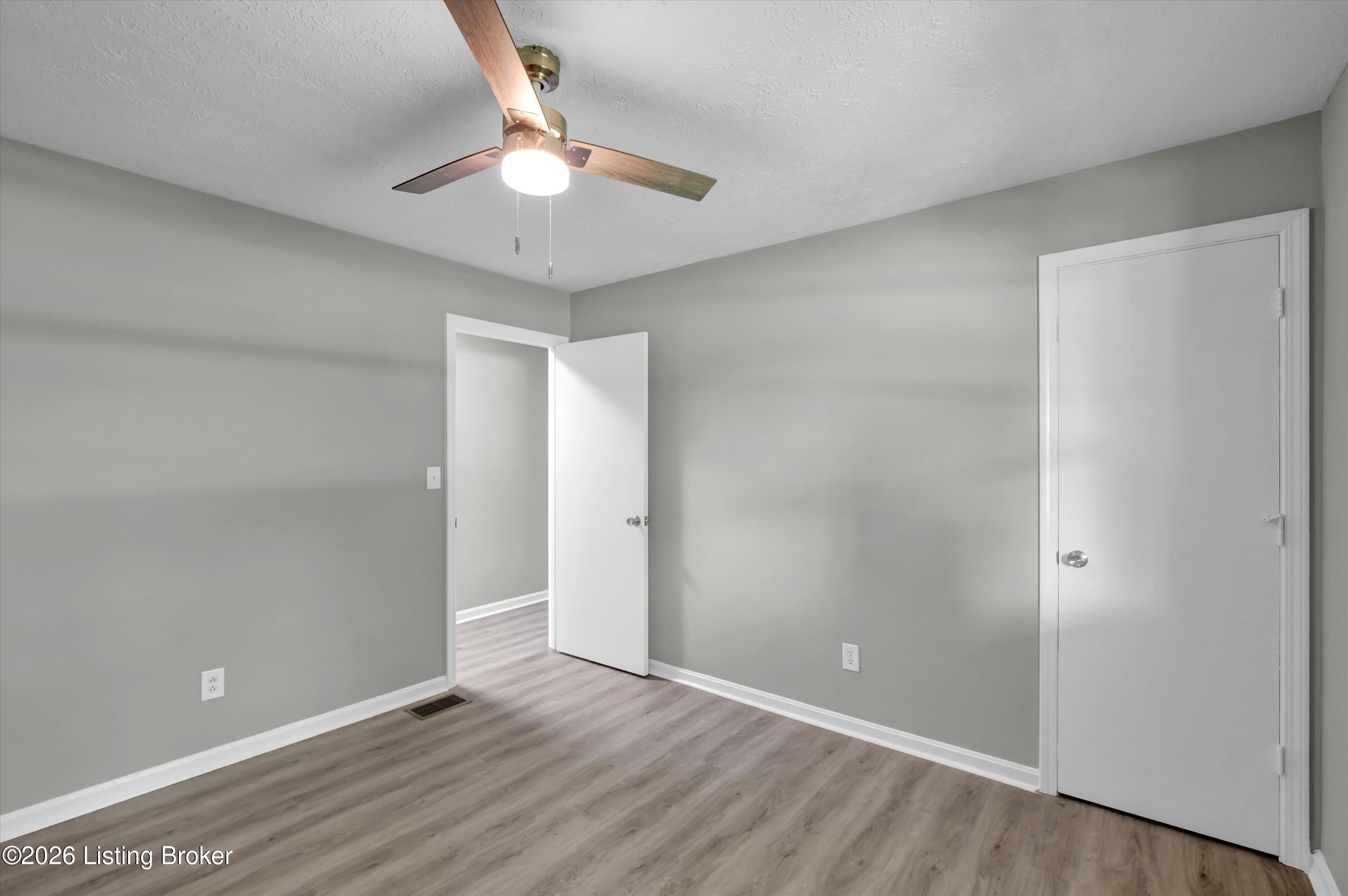 213 Pebblebrook Dr Property Photo 23