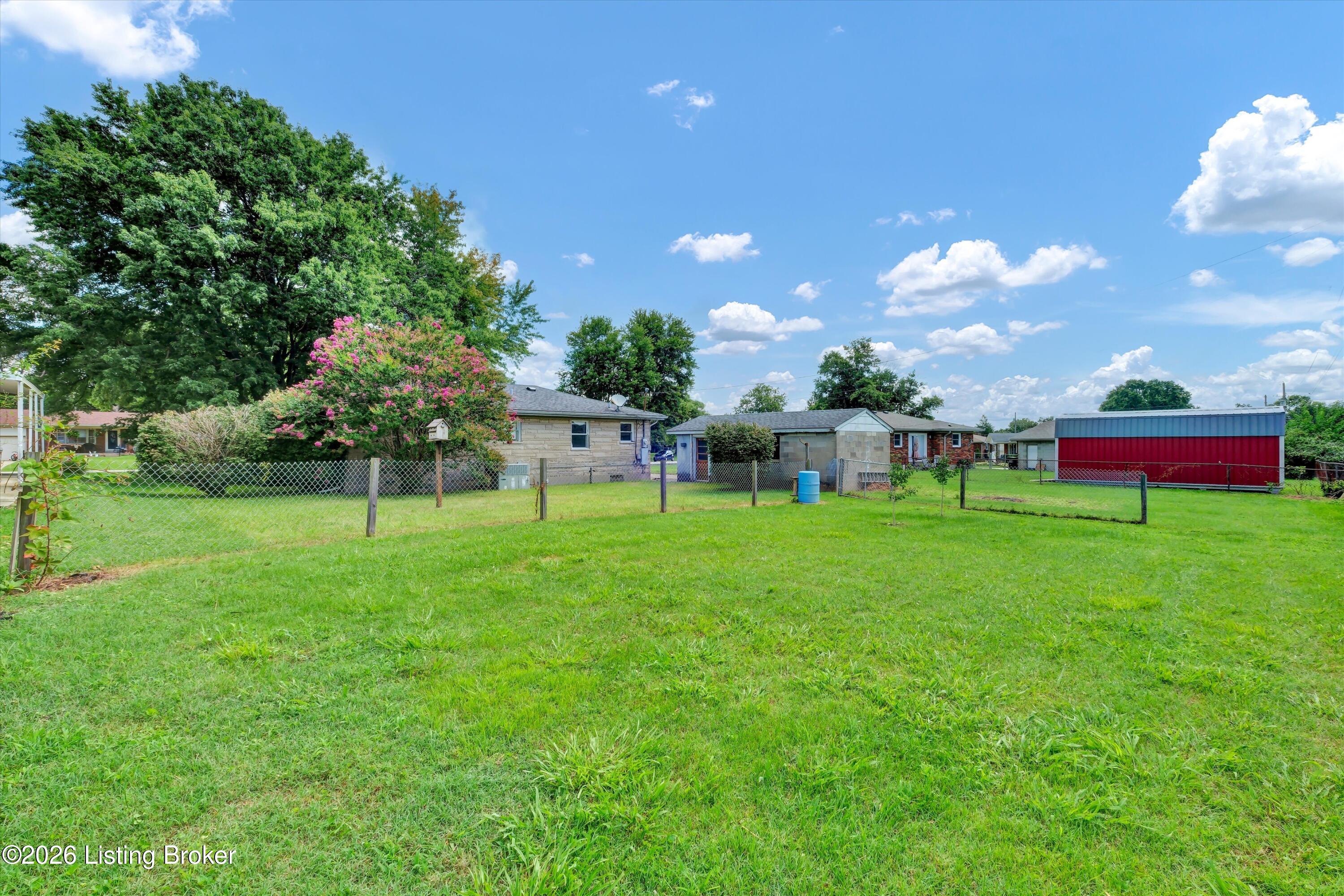 213 Pebblebrook Dr Property Photo 26