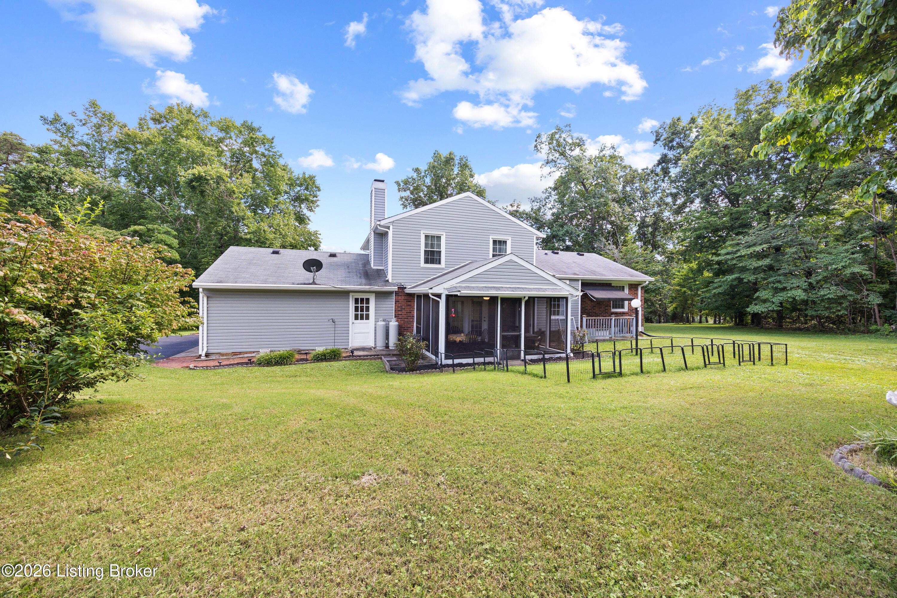574 Pine Creek Rd Property Photo 27