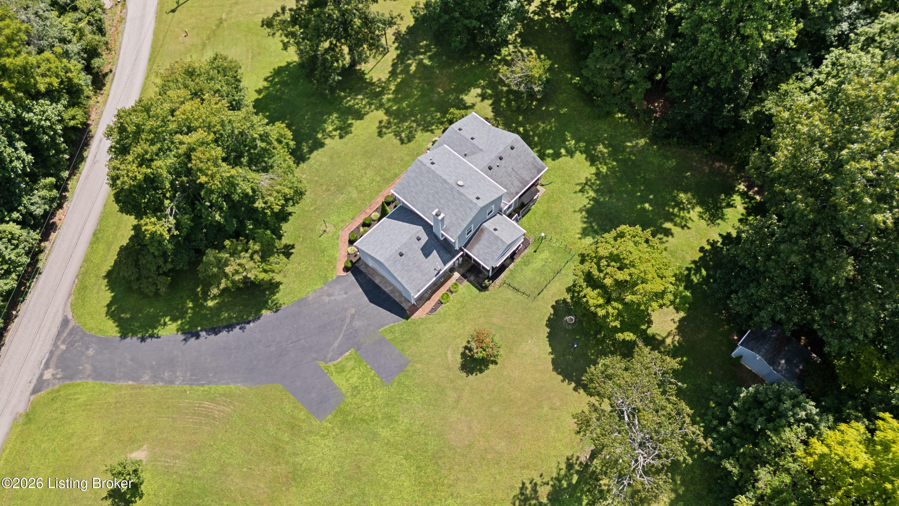 574 Pine Creek Rd Property Photo 31
