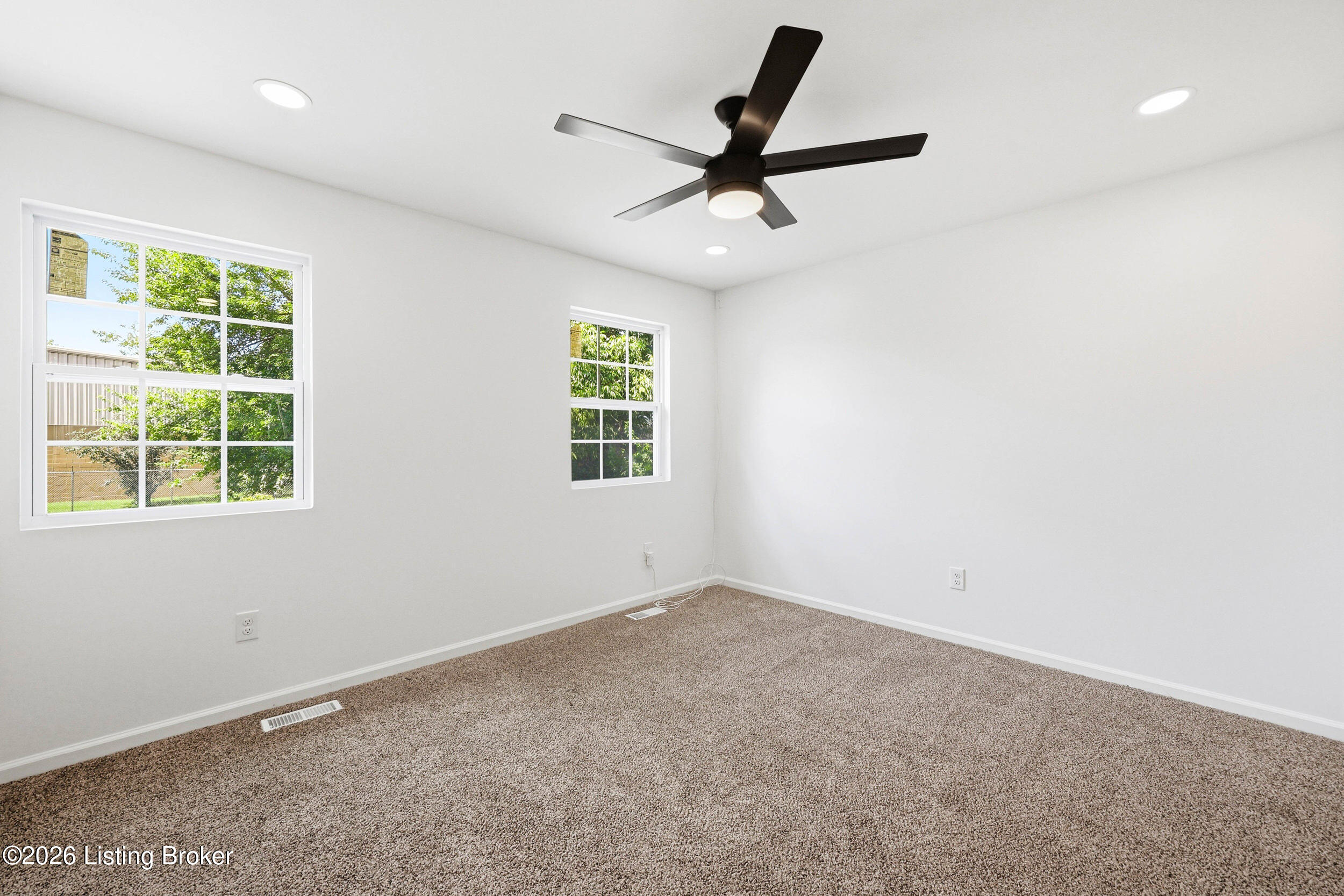 4225 Trio Ave Property Photo 9