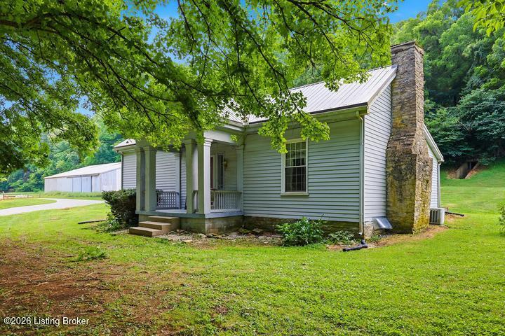 1920 Glensboro Rd Property Photo 3