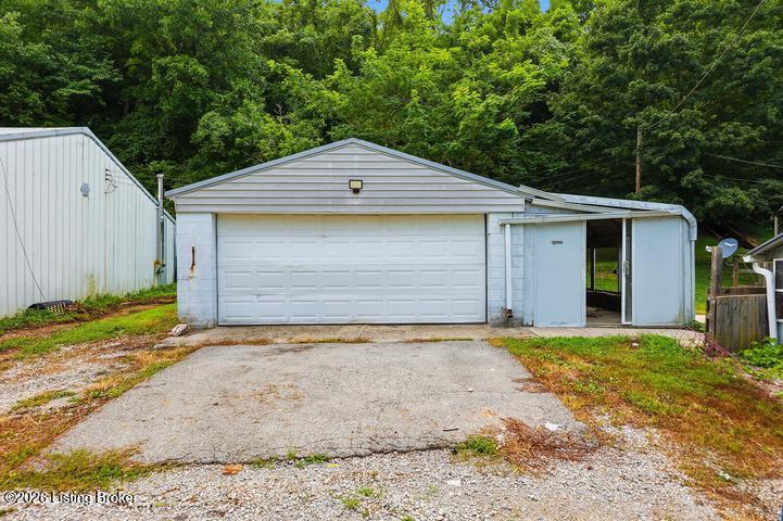 1920 Glensboro Rd Property Photo 53